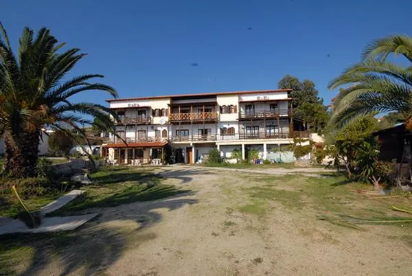 Facade/entrance in Porto Kalliali