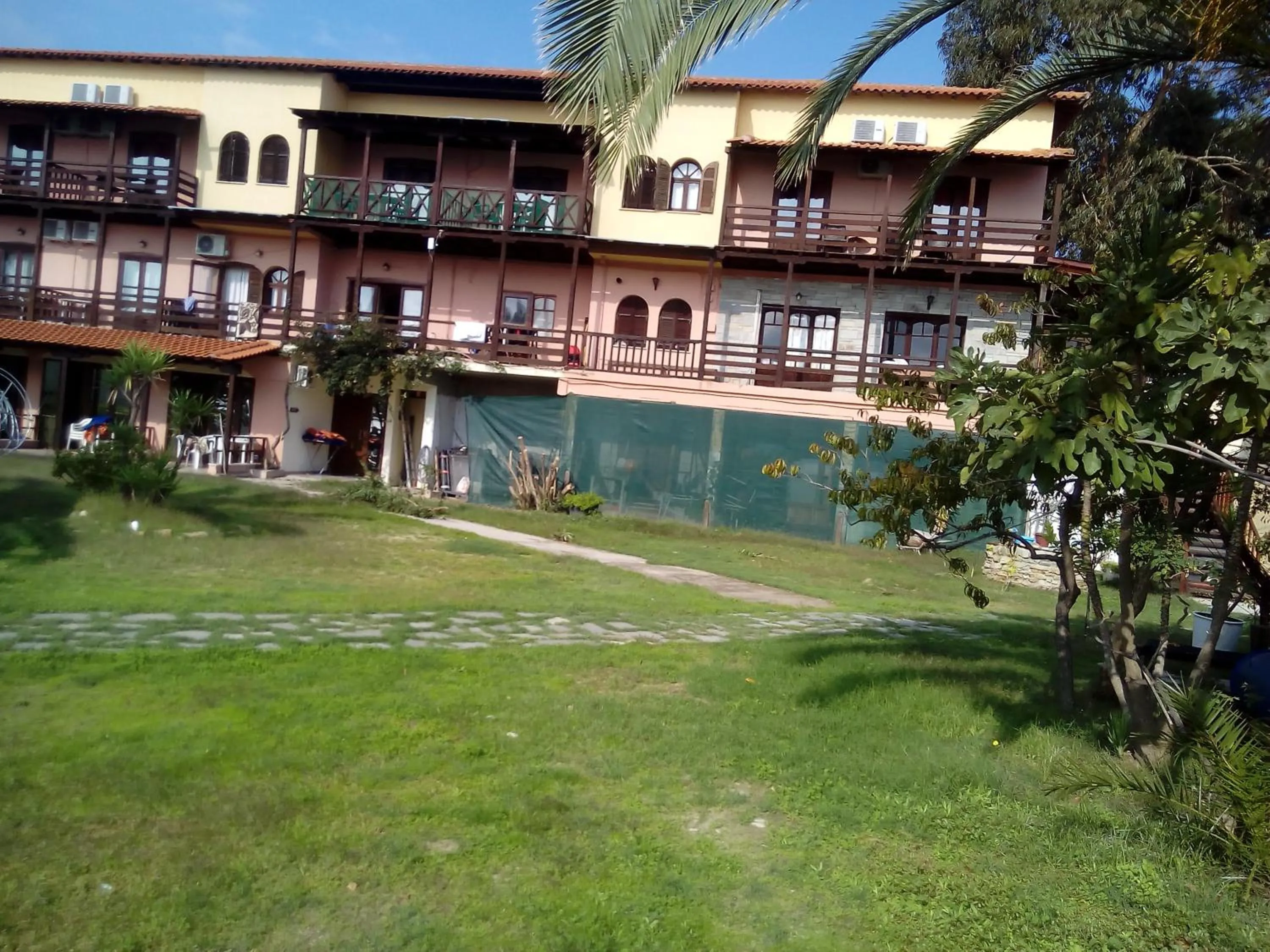Property building in Porto Kalliali