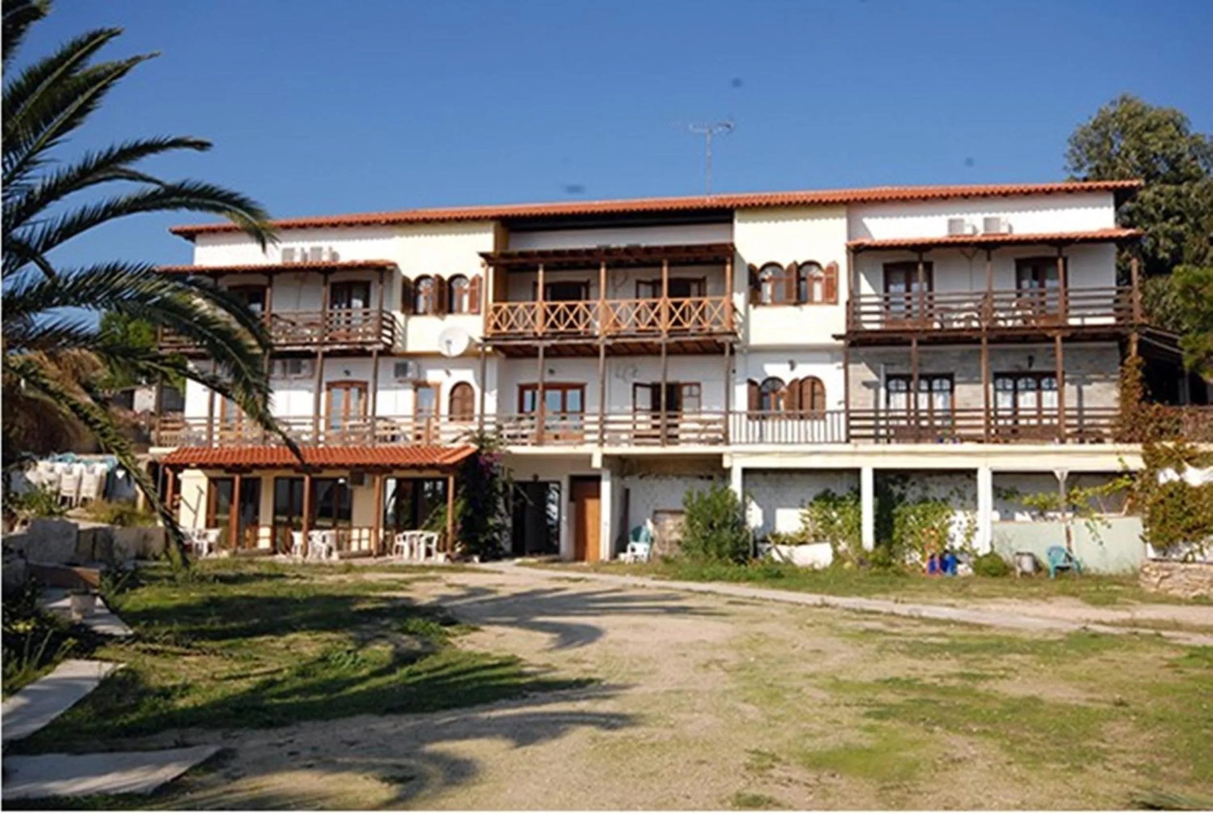 Facade/entrance in Porto Kalliali