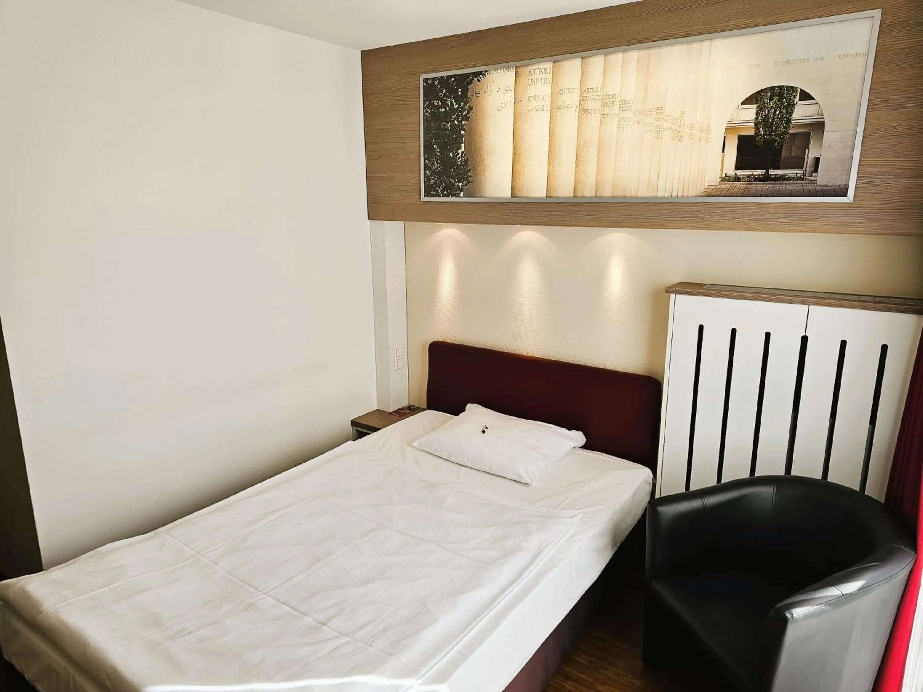 Bed in Arvena Park Hotel