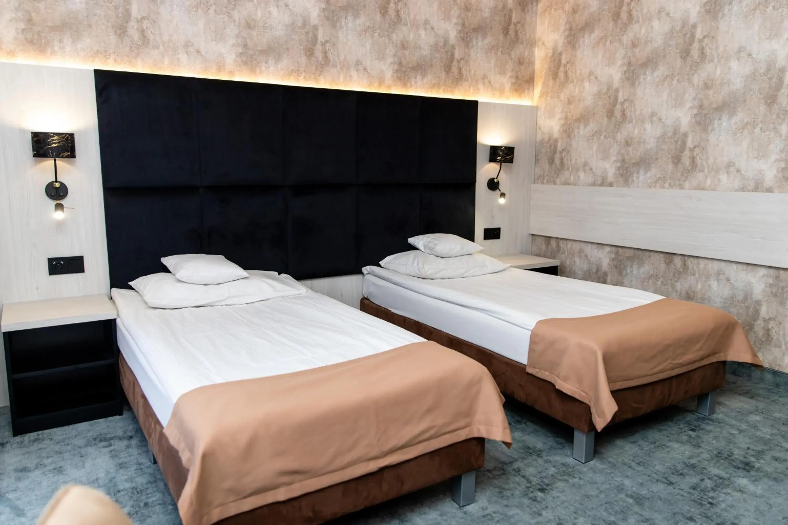 Triple Room with Private Bathroom in Hotel Aquarius Restaurant Wellness Spa Triple Room with Private Bathroom in Hotel Aquarius Restaurant Wellness Spa