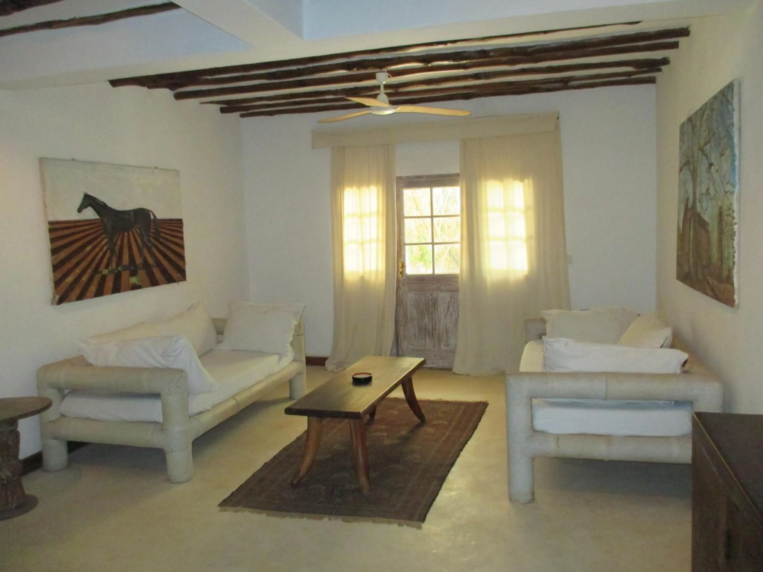 Day in White Elephant Sea Lodge