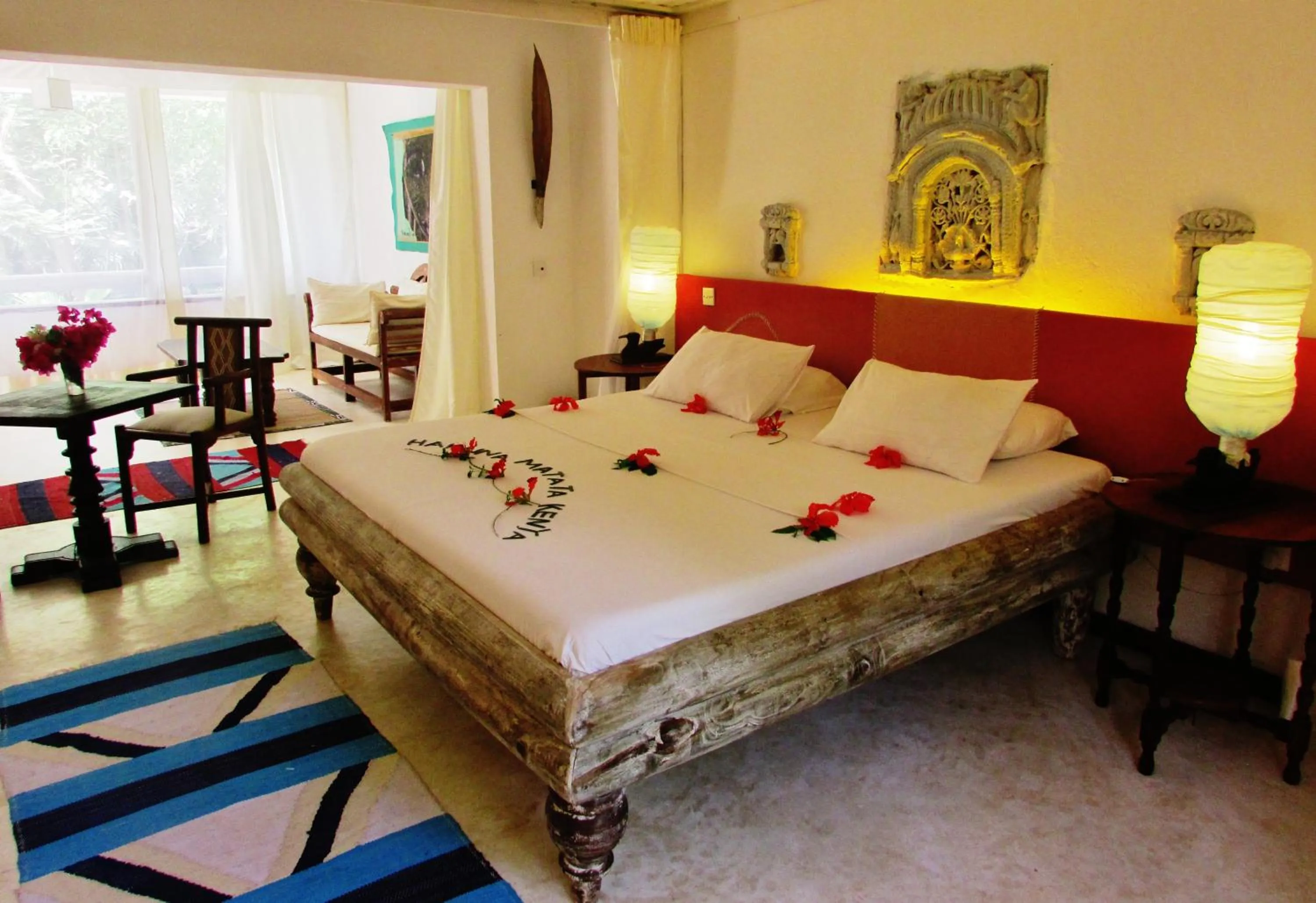 Bedroom, Bed in White Elephant Sea Lodge