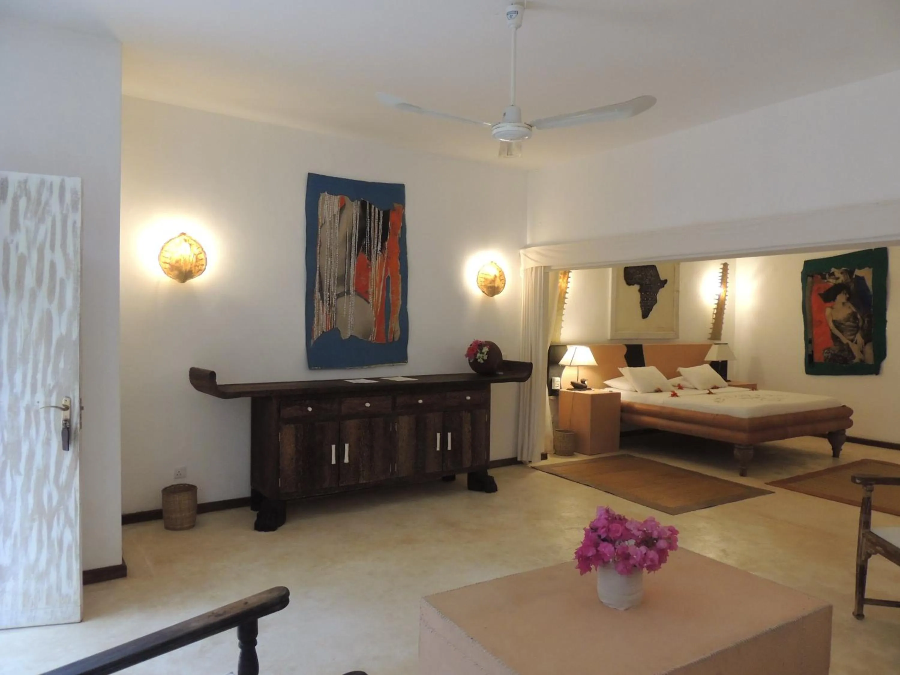 Photo of the whole room in White Elephant Sea Lodge