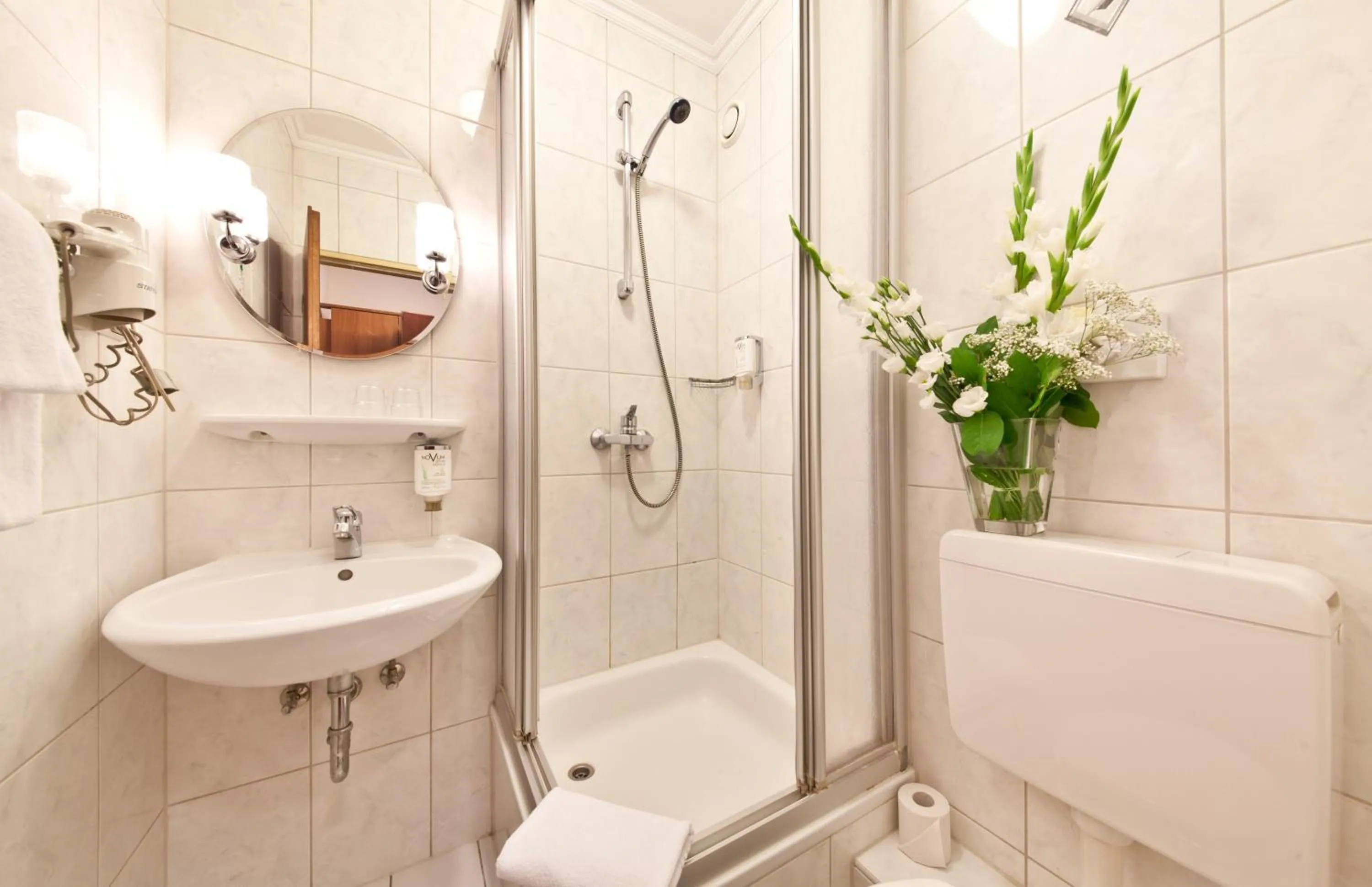 Bathroom in Hotel Primus Frankfurt Sachsenhausen