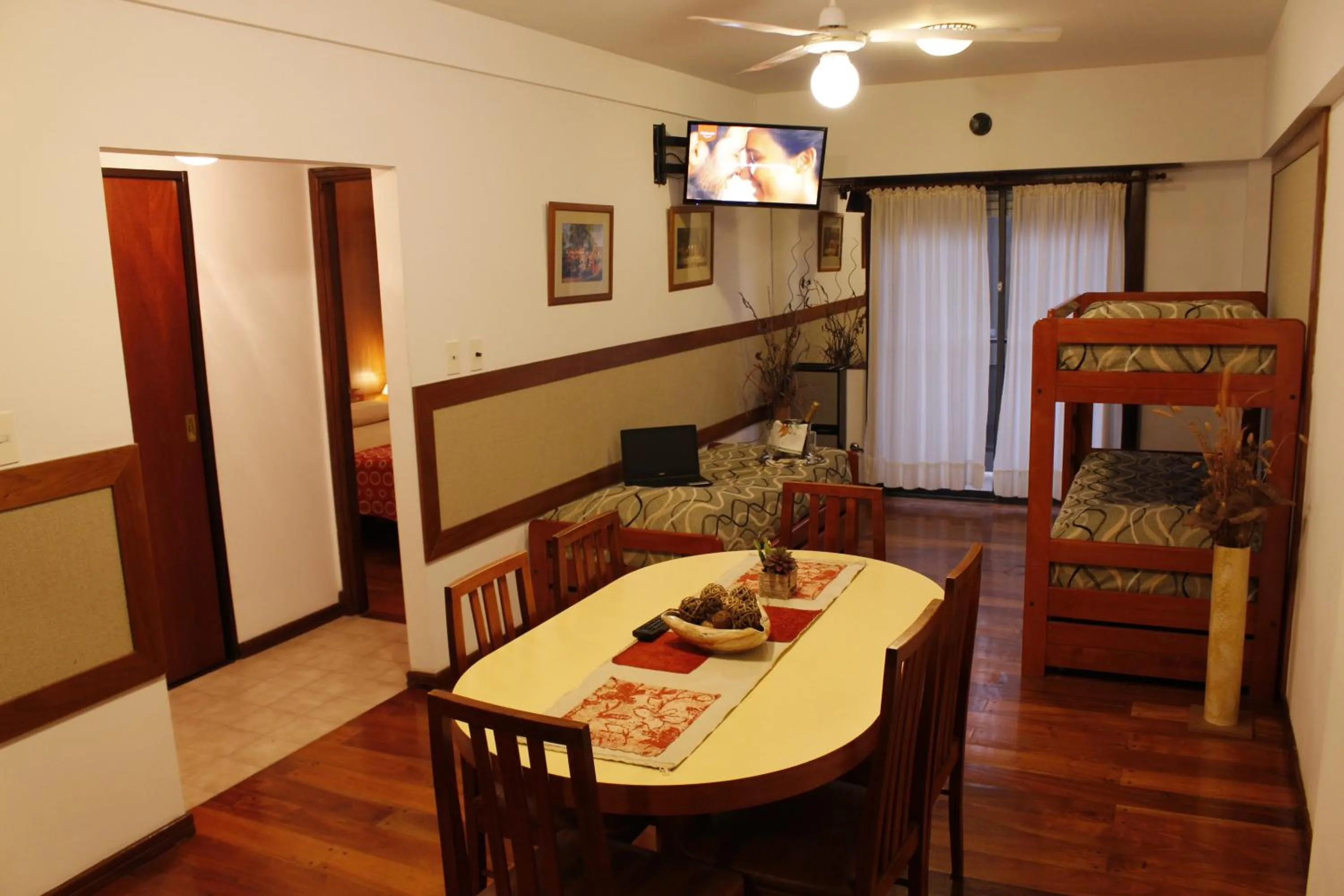 Apart Hotel Family