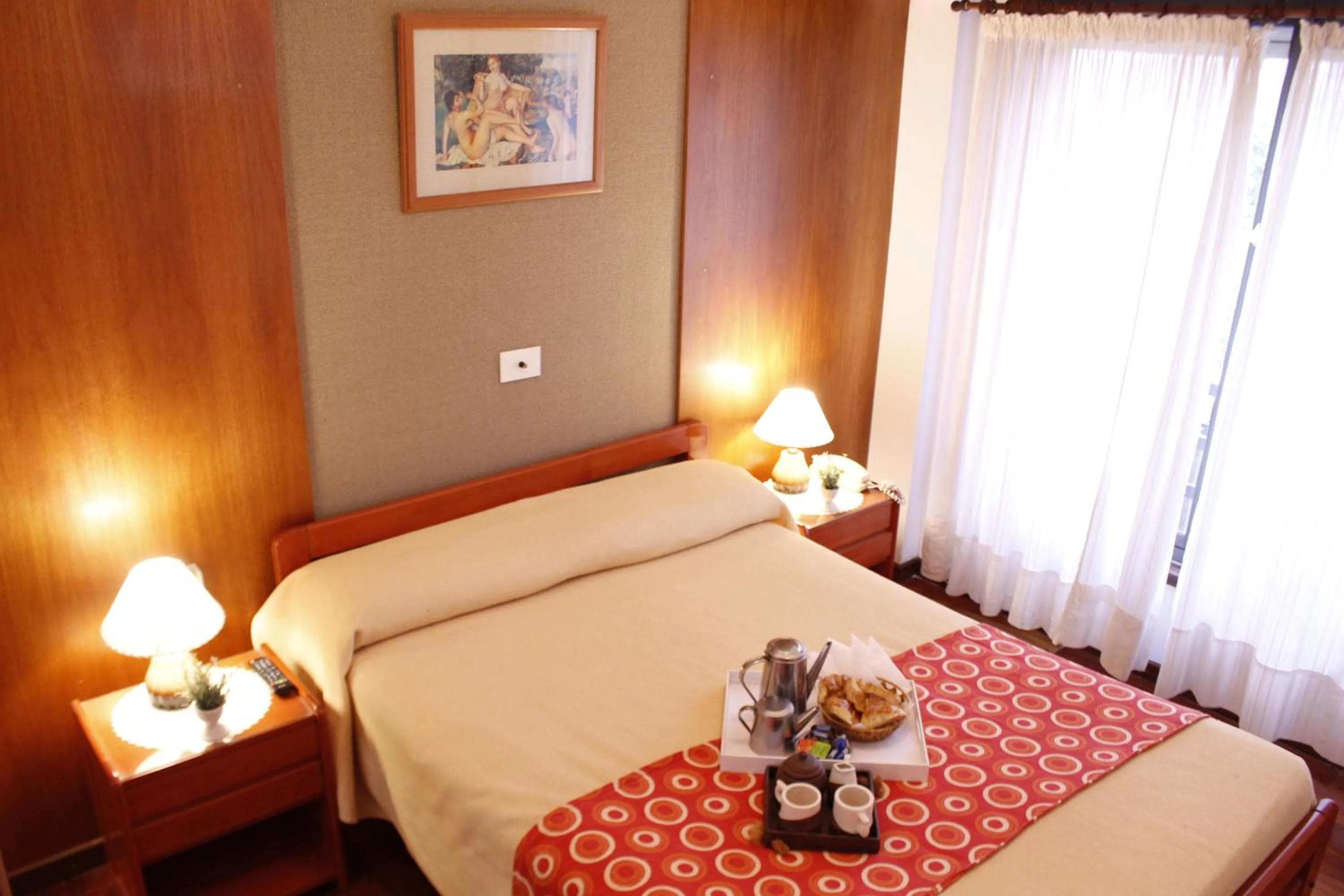Apart Hotel Family