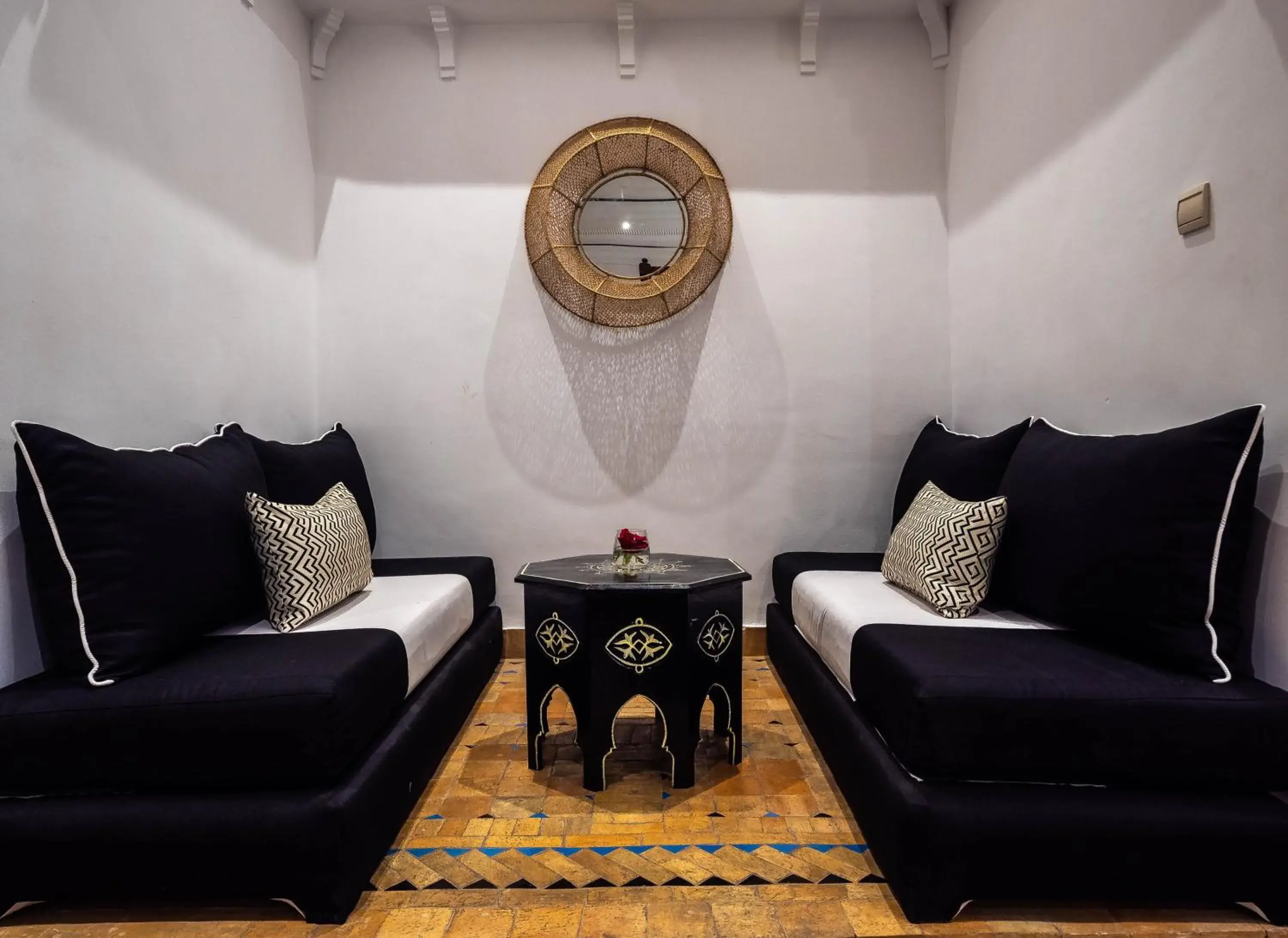 Living room, Seating Area in Riad La Croix Berbere De Luxe