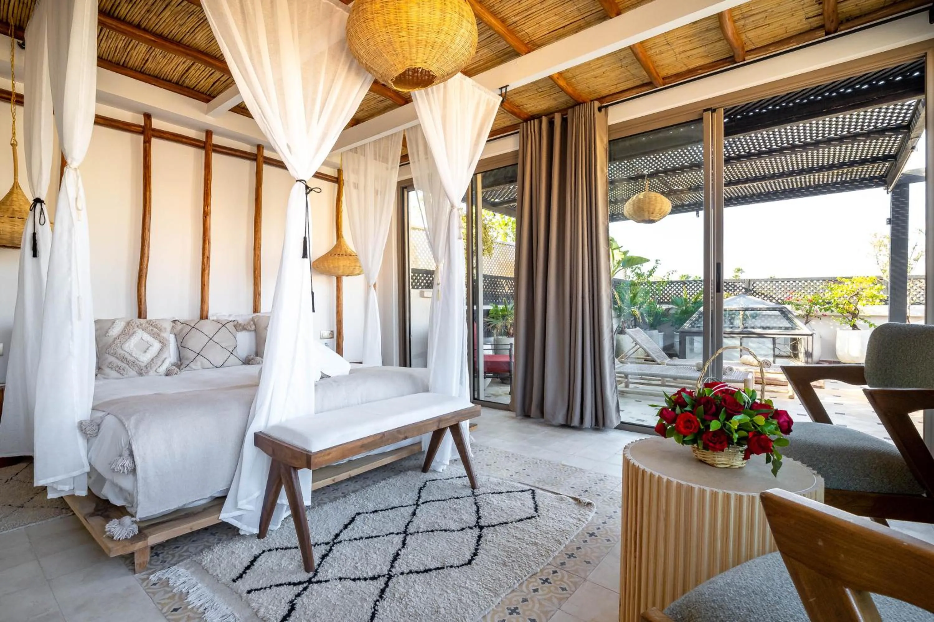 Photo of the whole room, Bed in Riad La Croix Berbere Deluxe