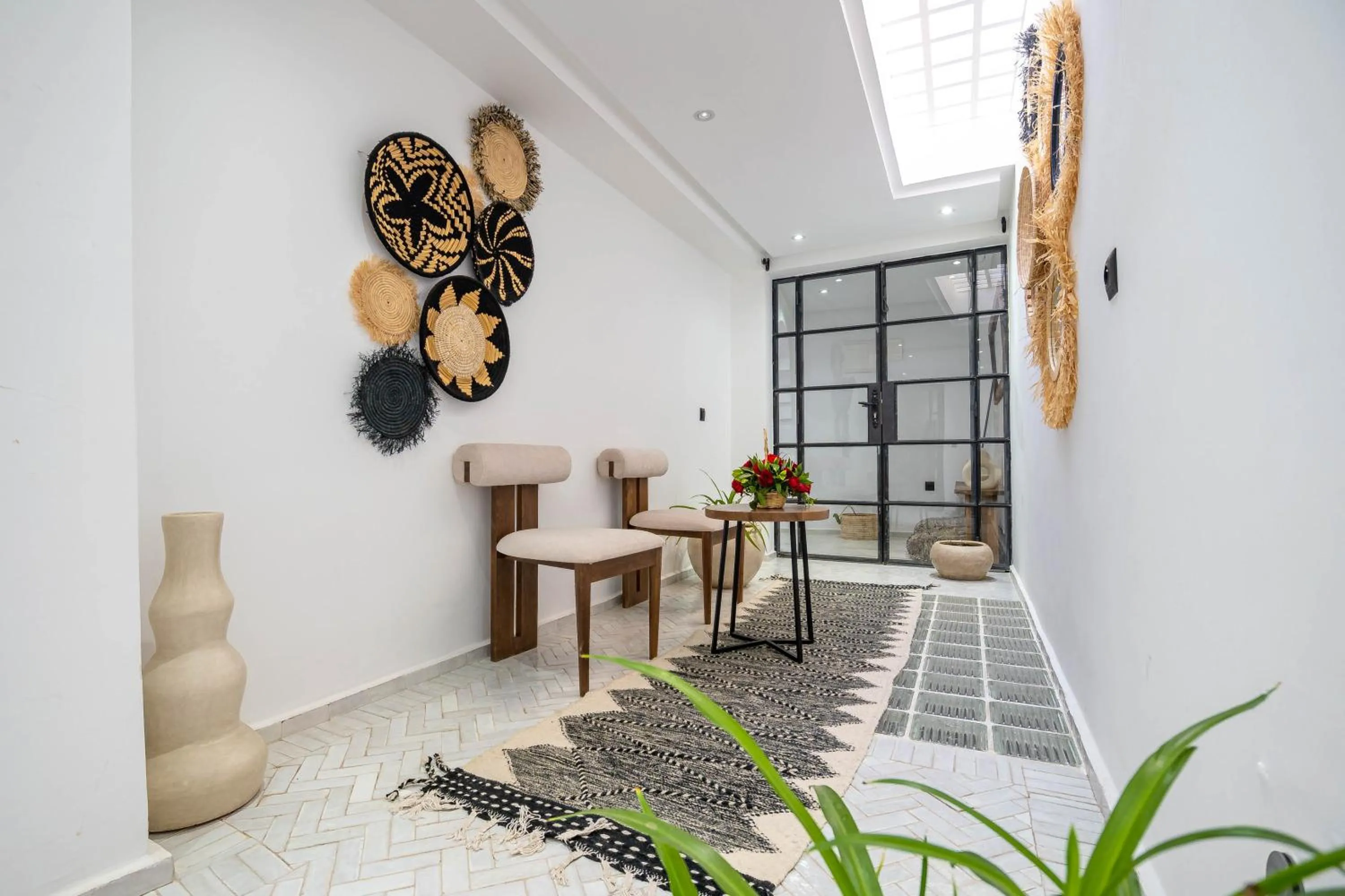 Seating area in Riad La Croix Berbere Deluxe