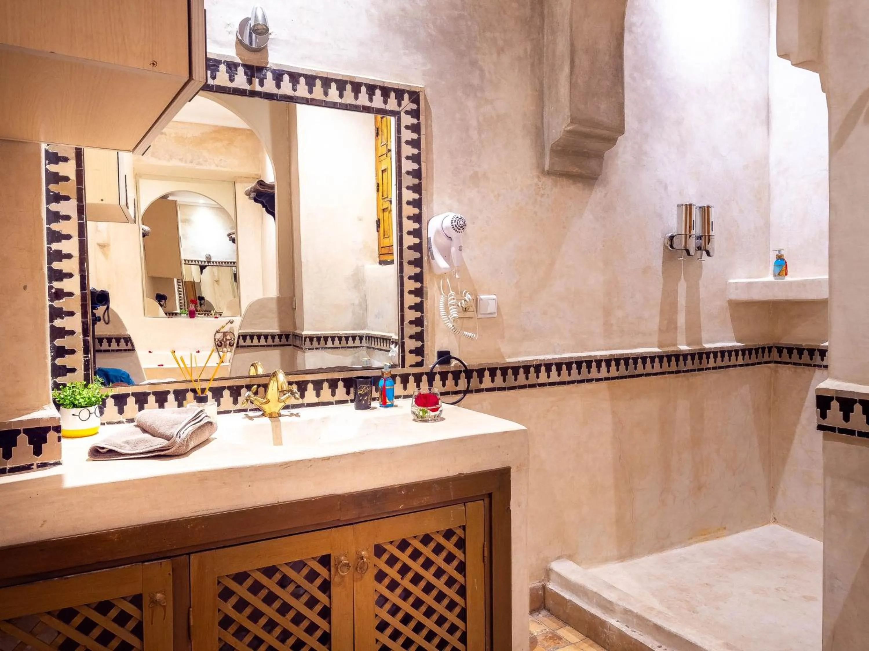 Bathroom in Riad La Croix Berbere Deluxe