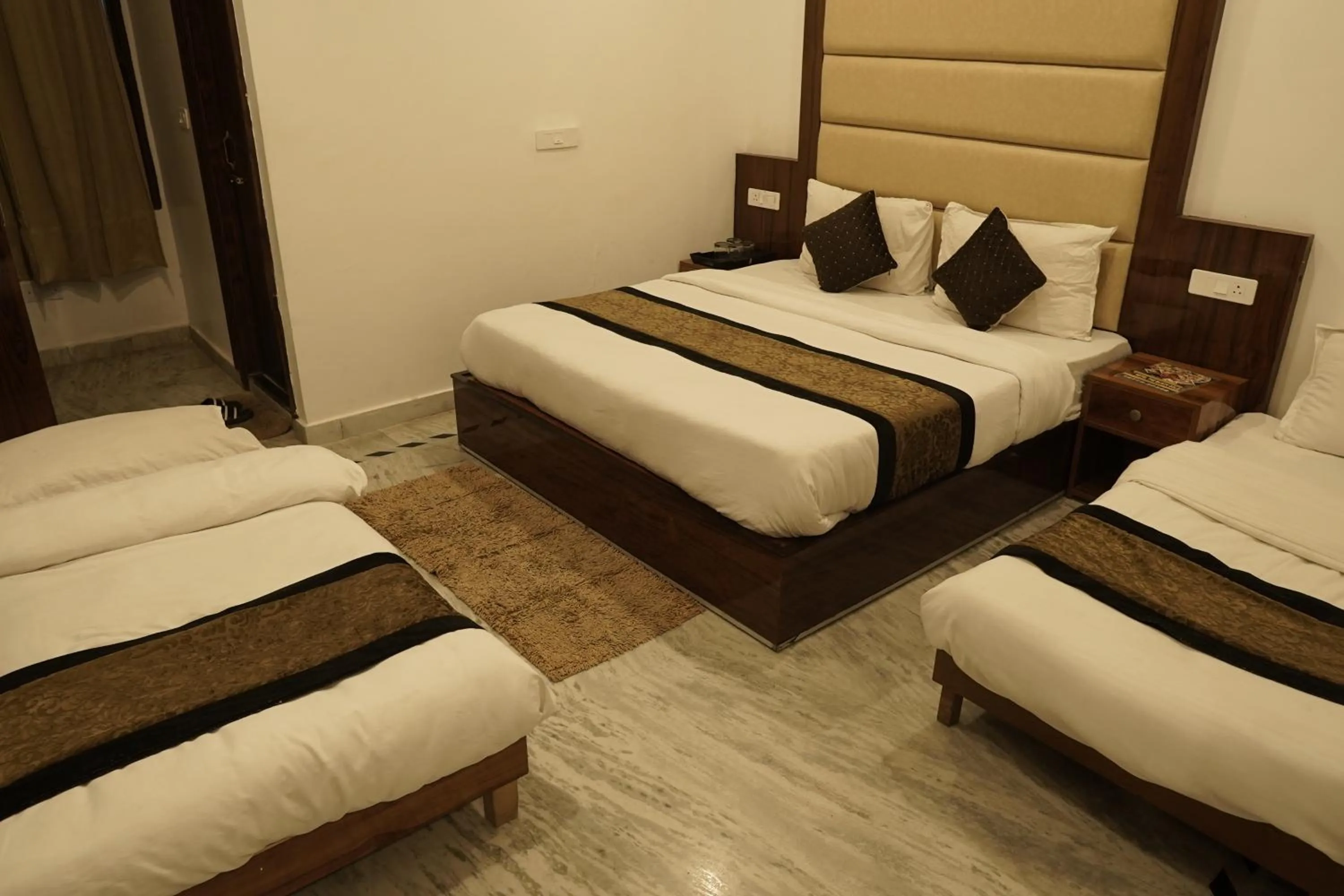 Bedroom, Bed in Hotel The Black Gold