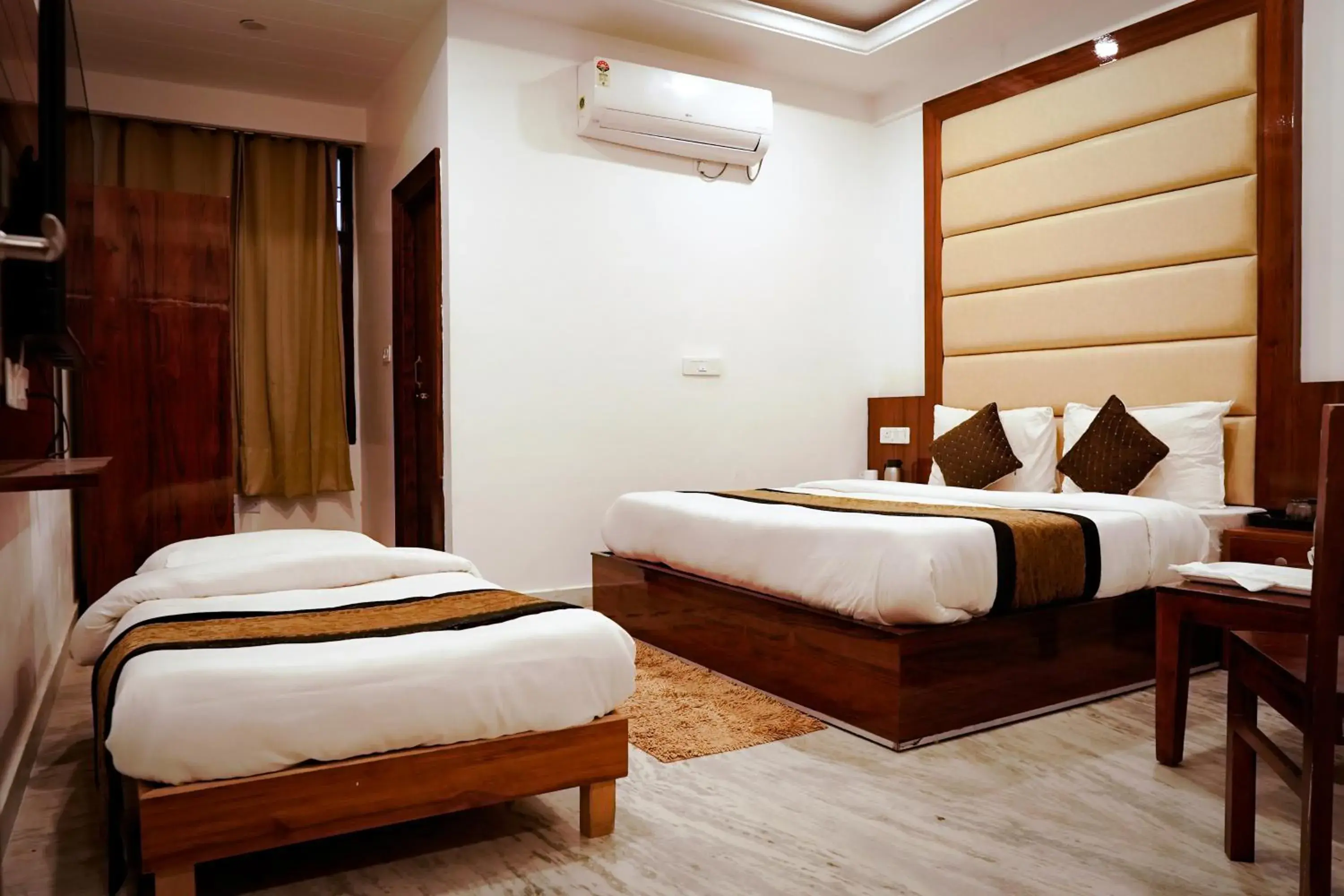 King Room in Hotel The Black Gold King Room in Hotel The Black Gold