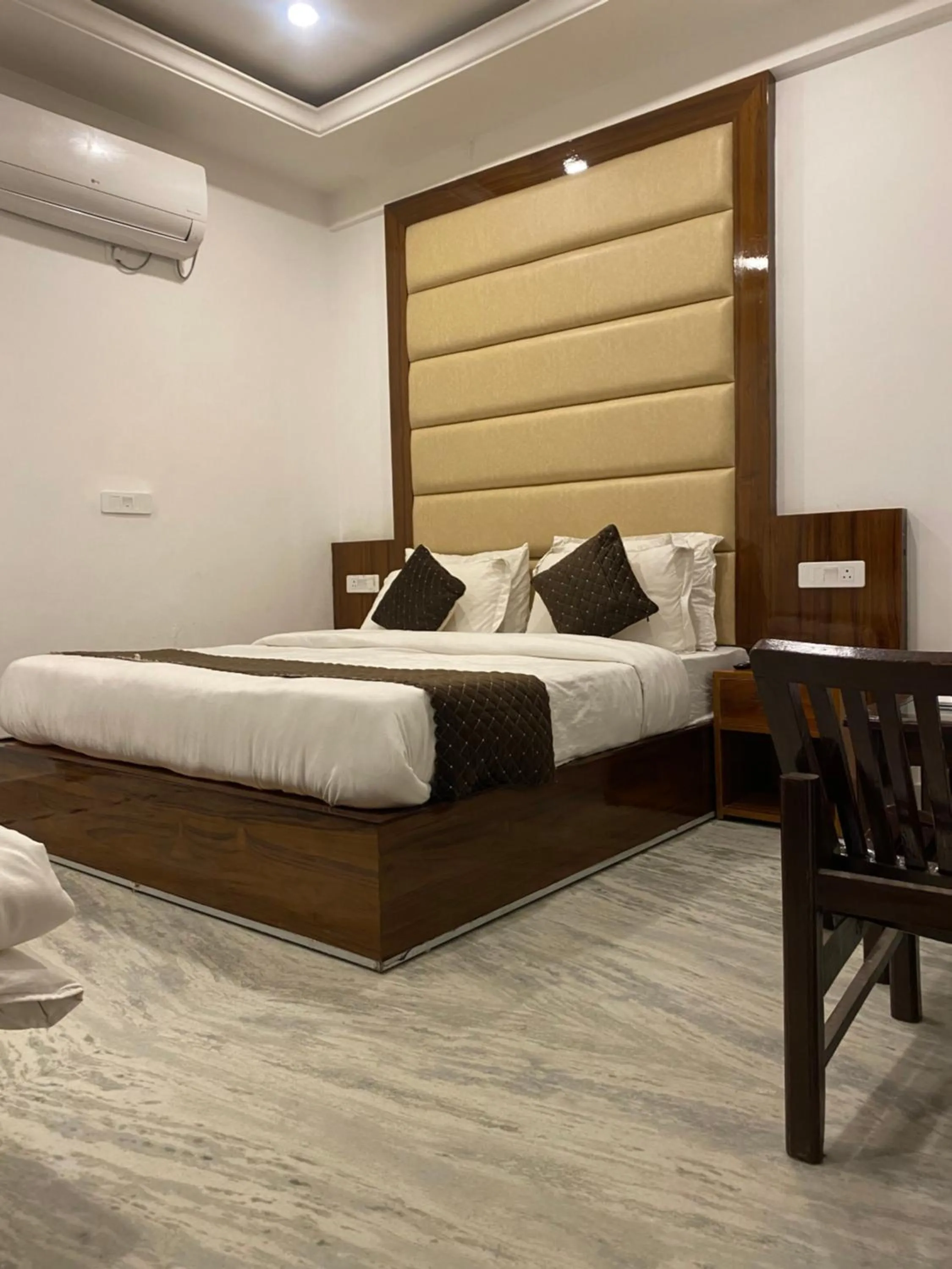 Bedroom, Bed in Hotel The Black Gold