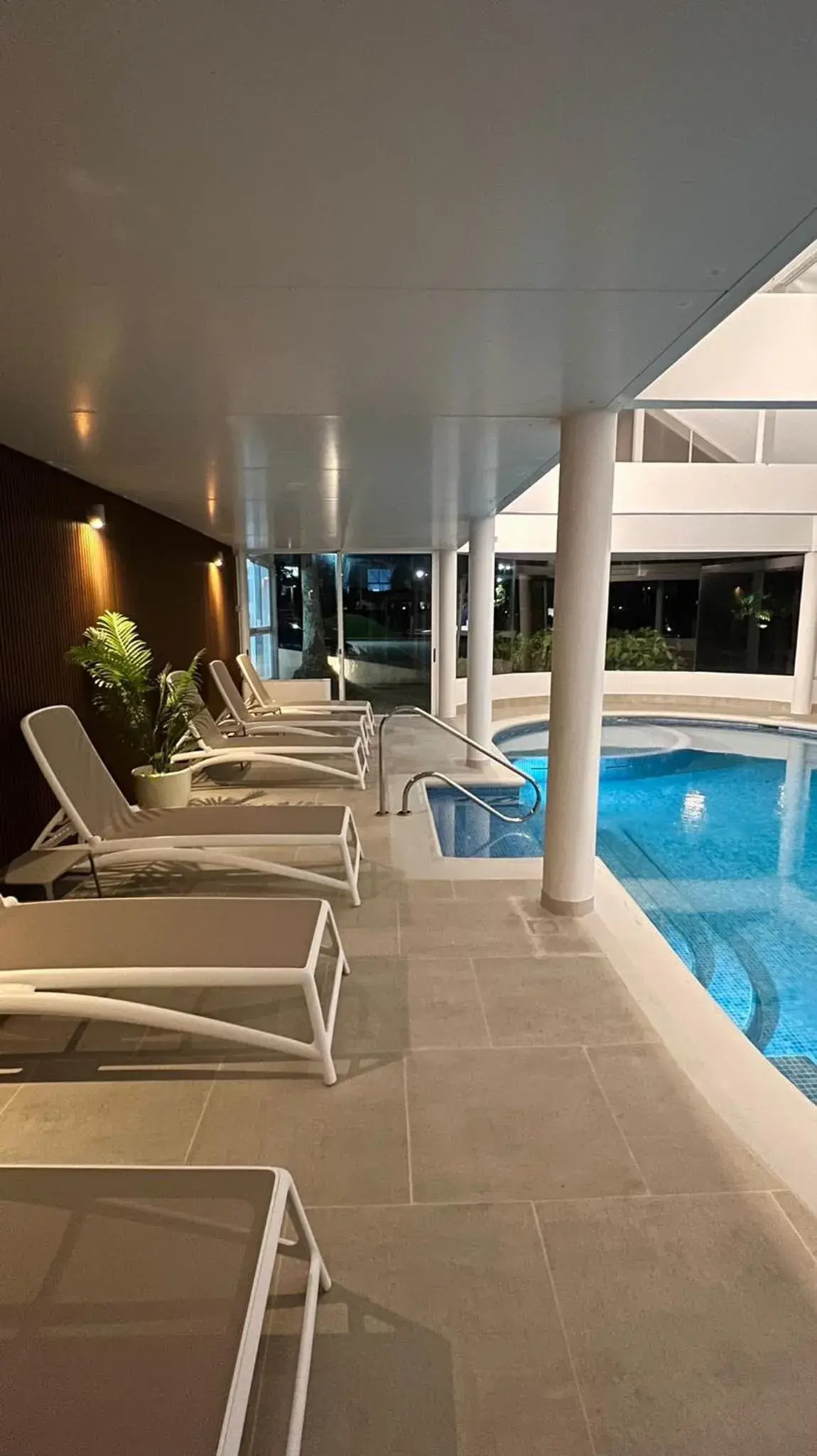 Swimming pool in Parque Hotel Jean Clevers Swimming pool in Parque Hotel Jean Clevers