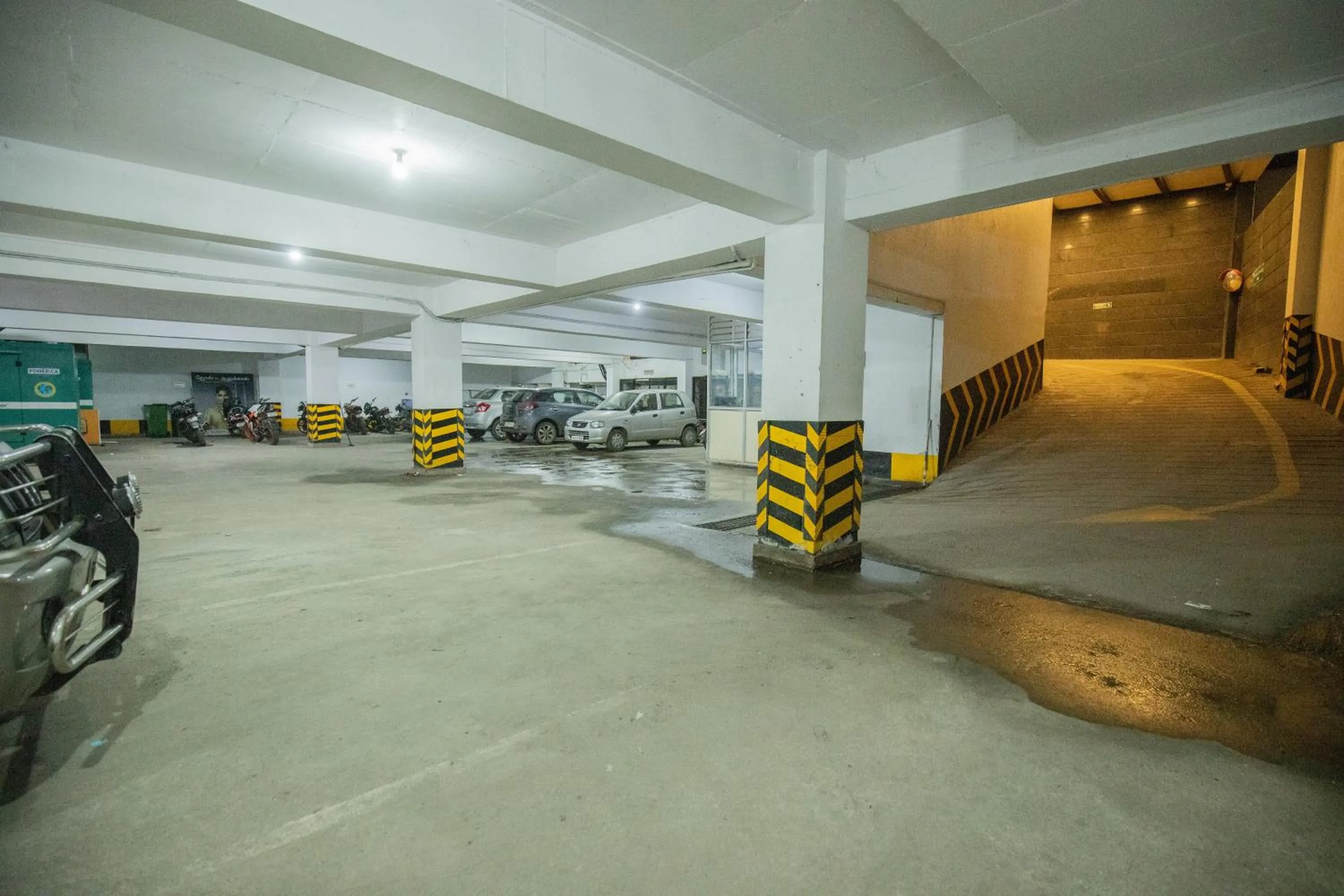 Parking in Sri Krishna Palace