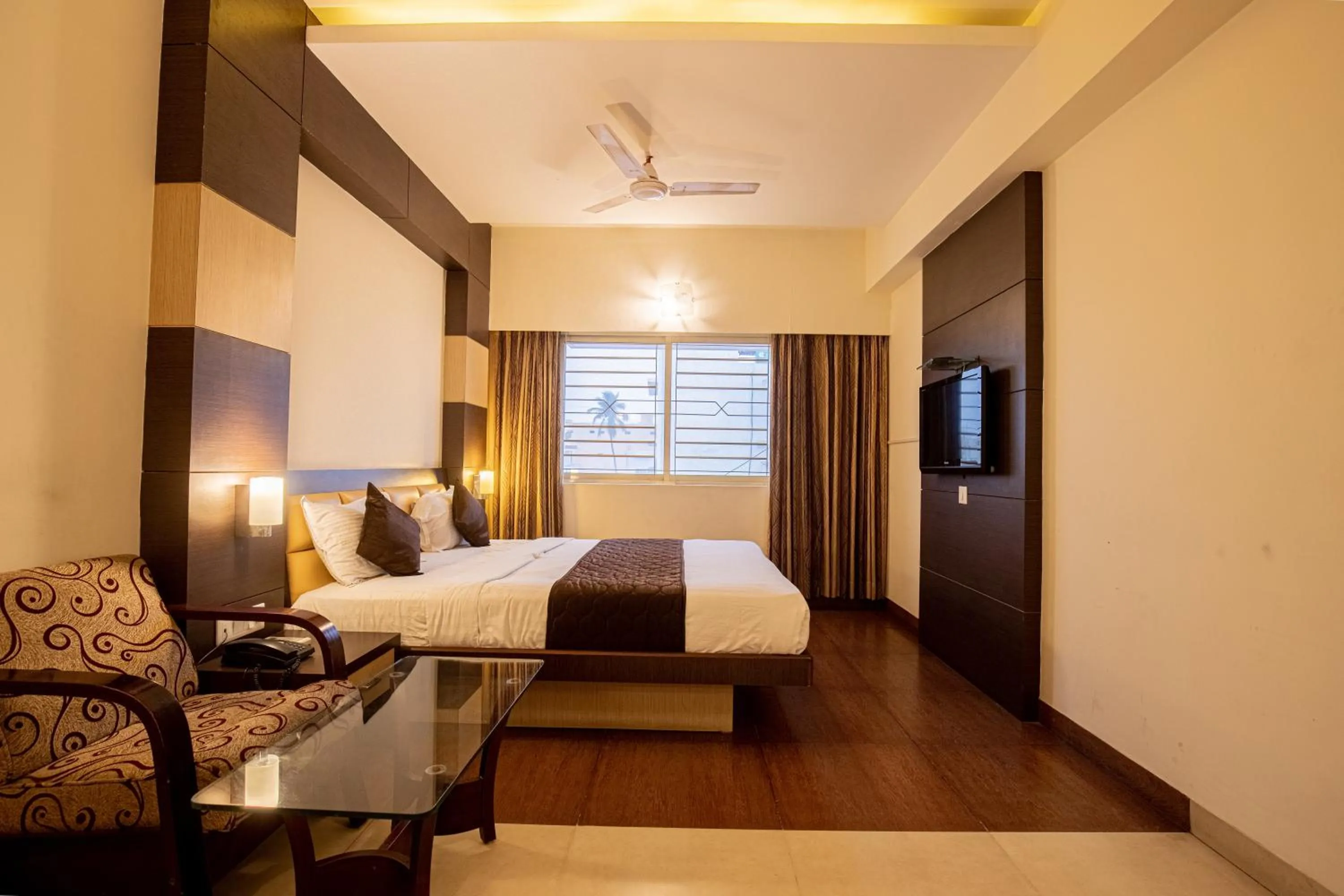 Bedroom, Bed in Sri Krishna Palace