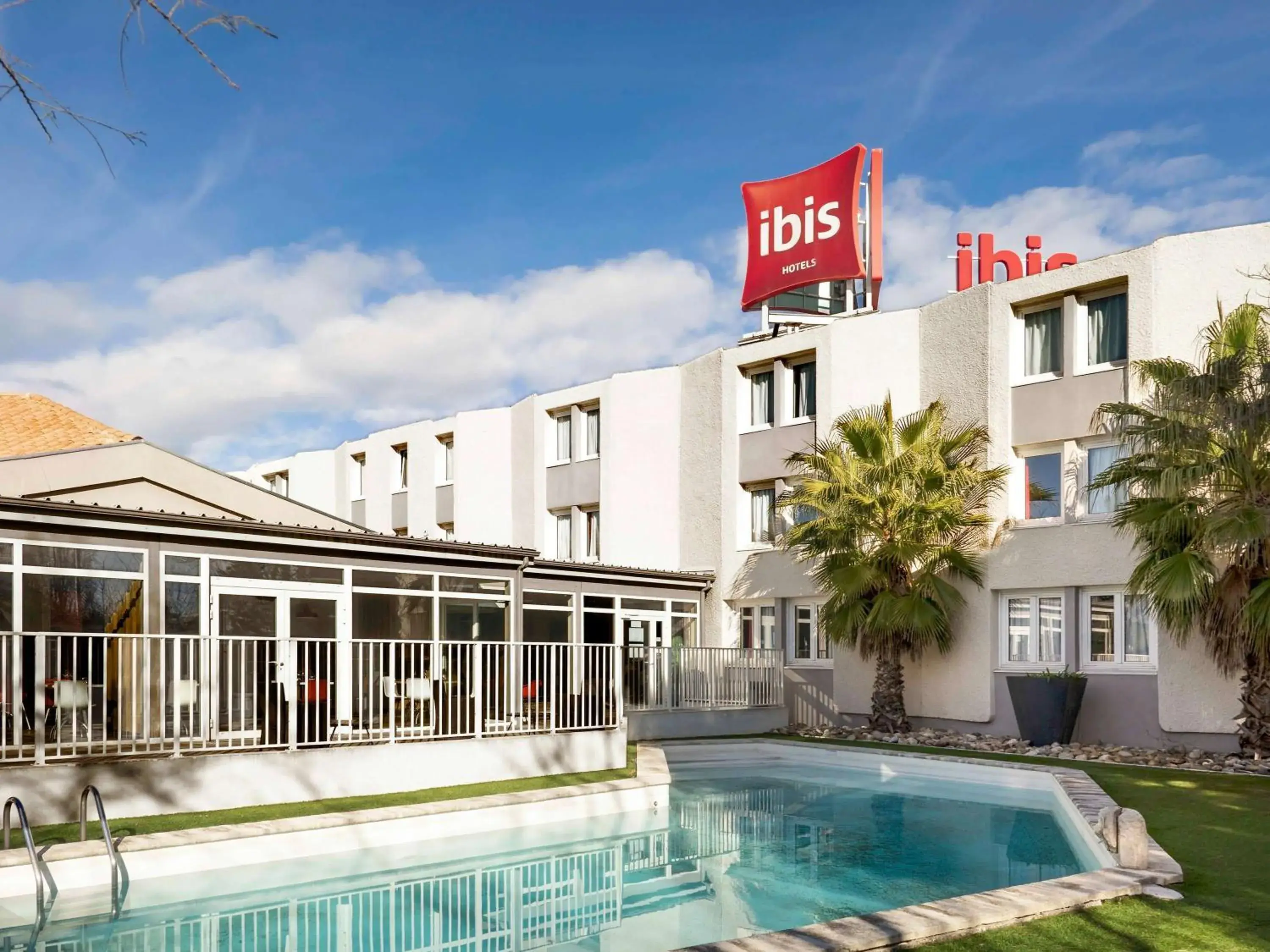 Property building in ibis Arles Property building in ibis Arles
