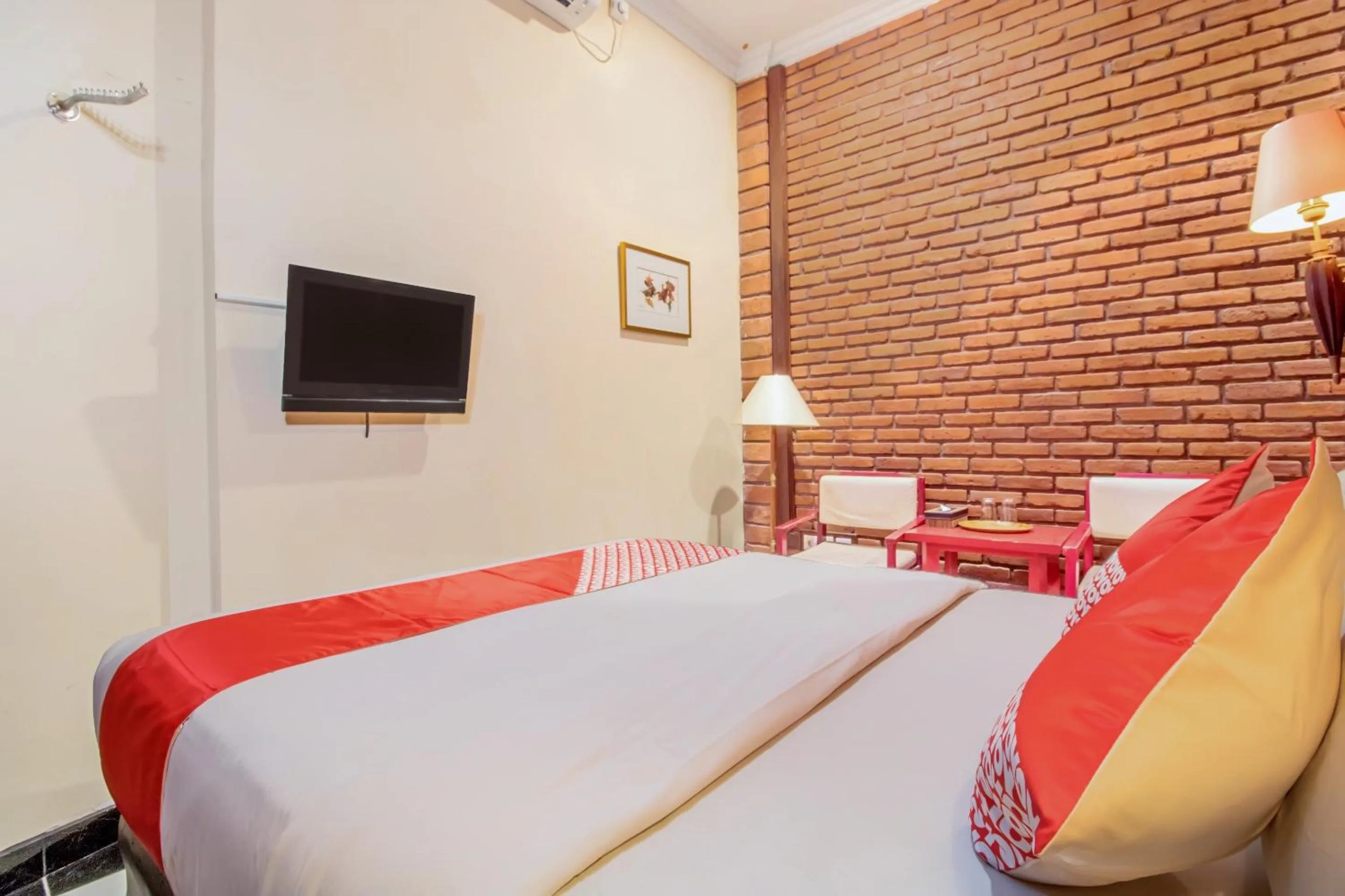 Bedroom in Hotel O Maxi Budget