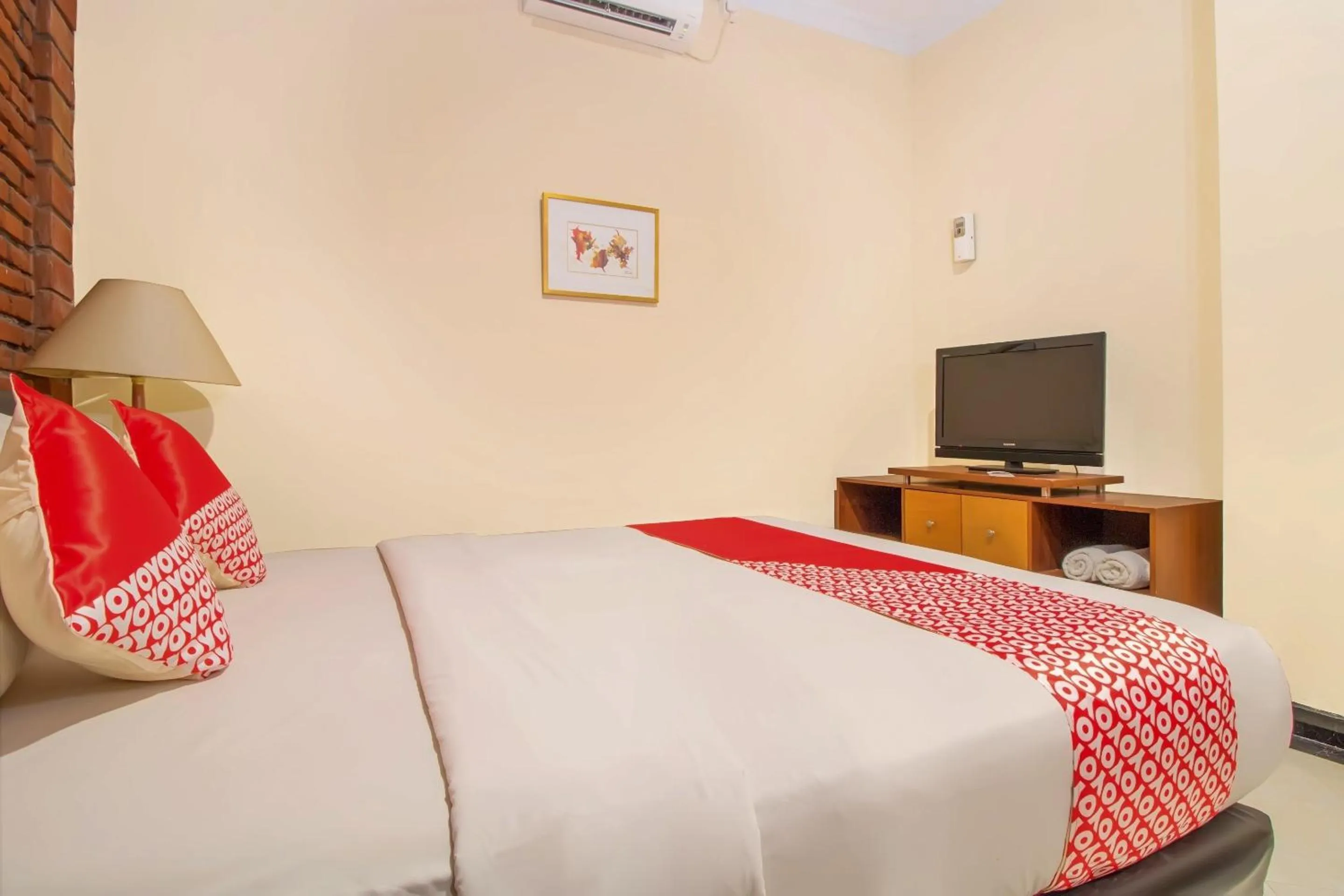 Bedroom in Hotel O Maxi Budget