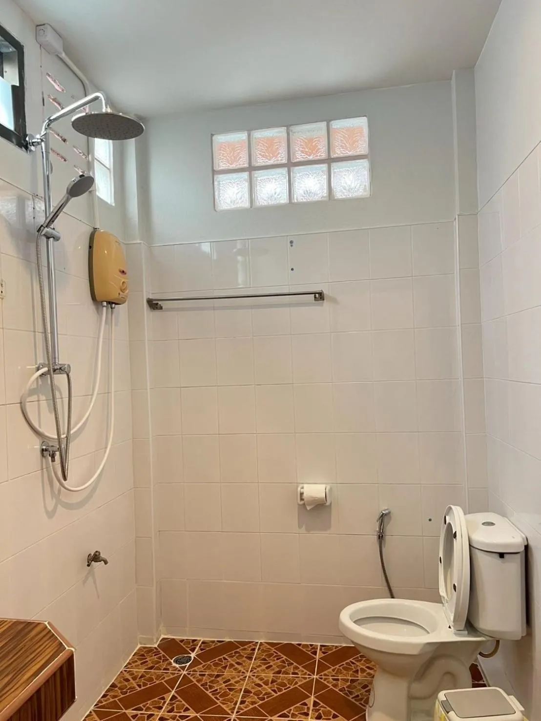 Shower in Silver Beach Bungalow