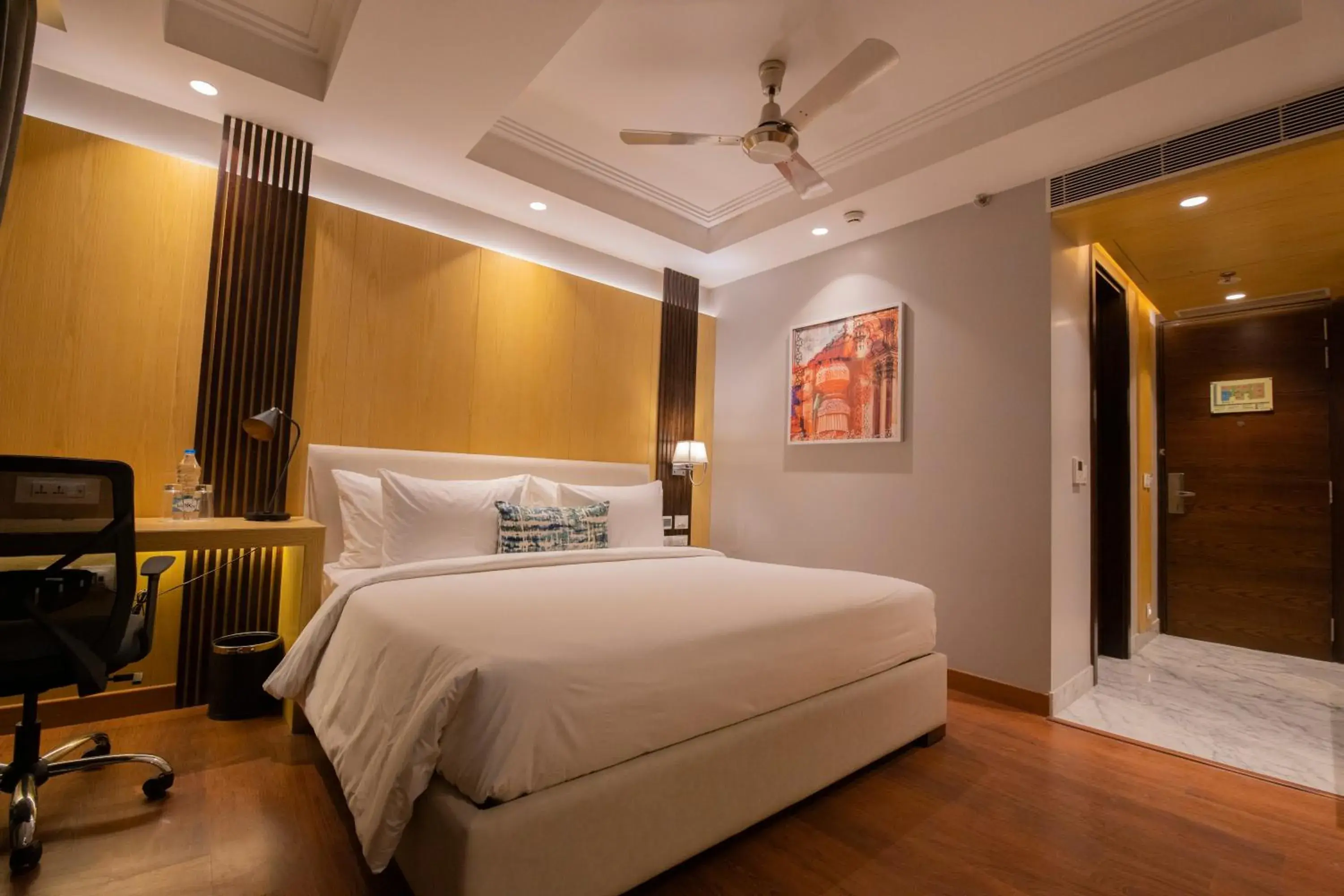 Bedroom, Bed in Best Western Darbar Bedroom, Bed in Best Western Darbar
