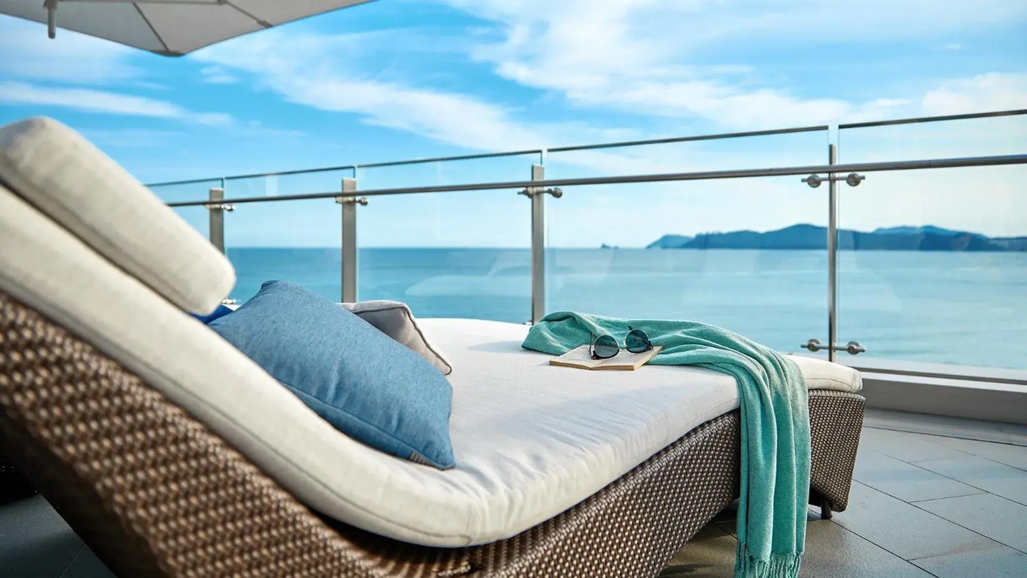 Swimming pool in Signiel Busan Swimming pool in Signiel Busan