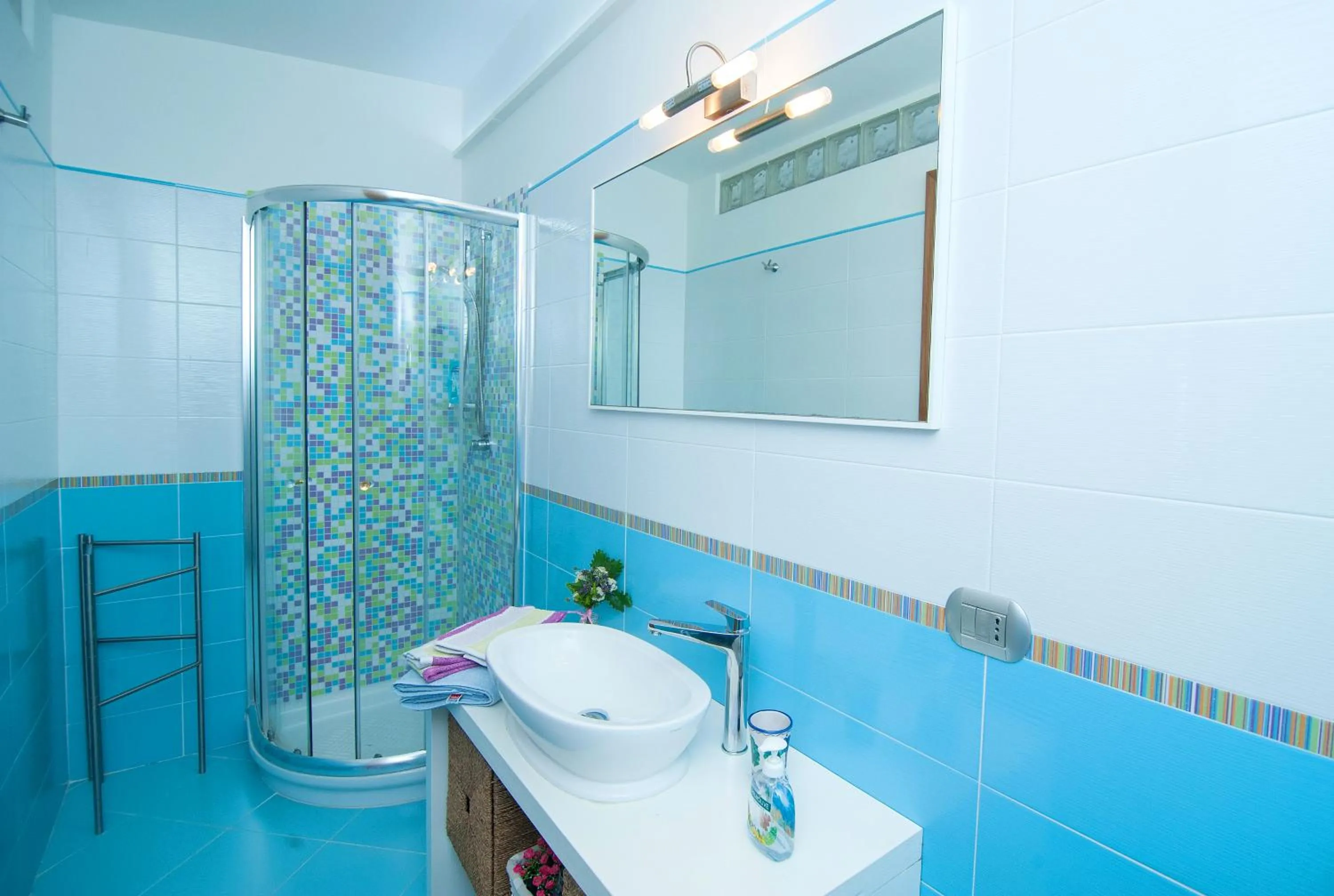 Bathroom in Casa Vacanze Li Galli