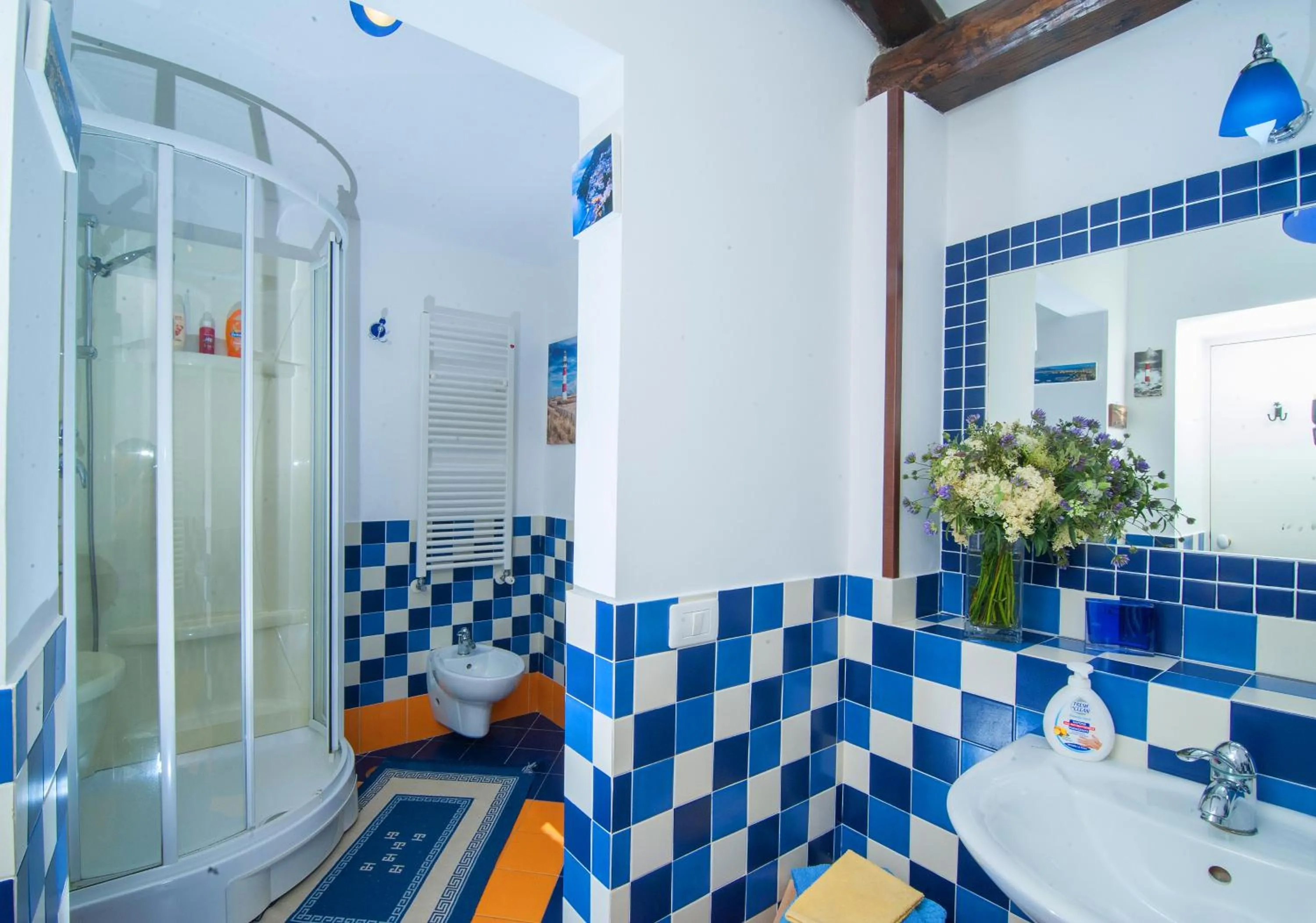 Bathroom in Casa Vacanze Li Galli
