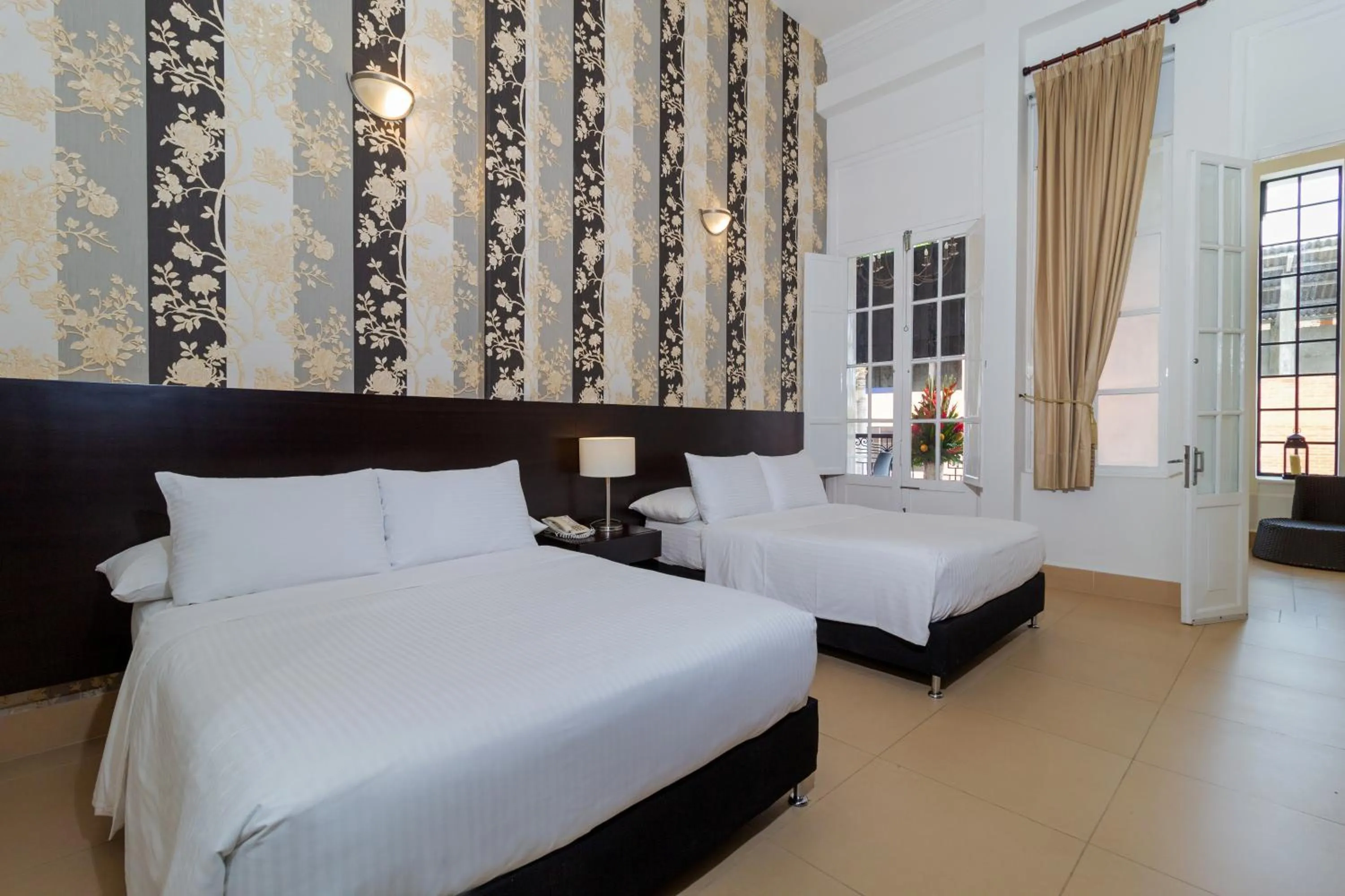 Photo of the whole room, Bed in Hotel Republicano 1910