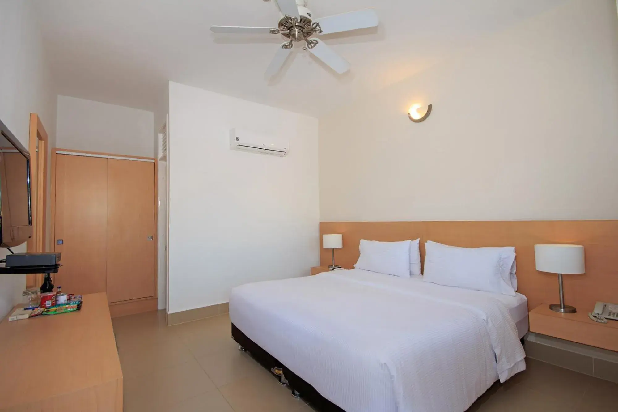 Double Room - single occupancy in Hotel Republicano 1910 Double Room - single occupancy in Hotel Republicano 1910