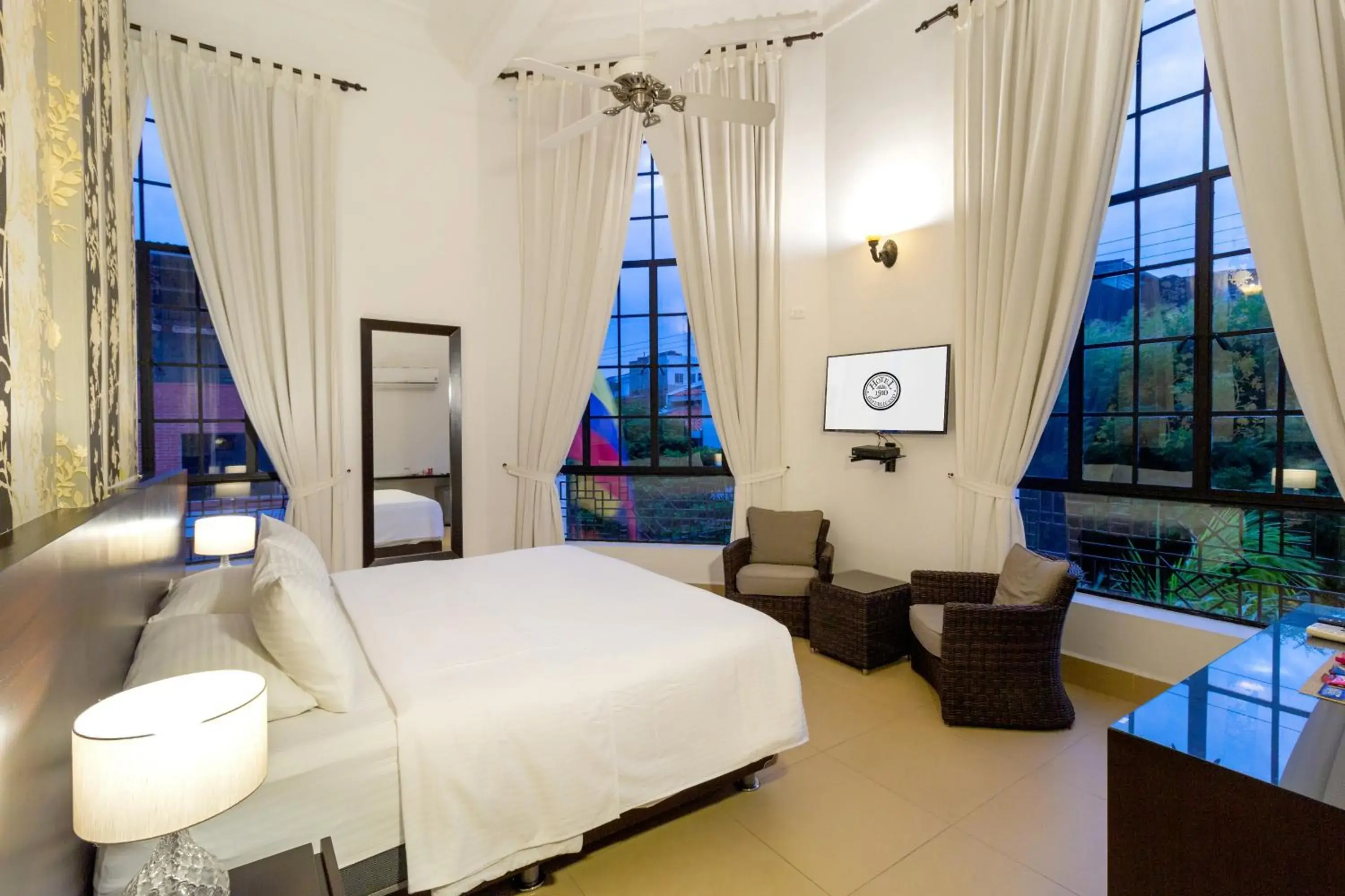 Deluxe King Room in Hotel Republicano 1910 Deluxe King Room in Hotel Republicano 1910