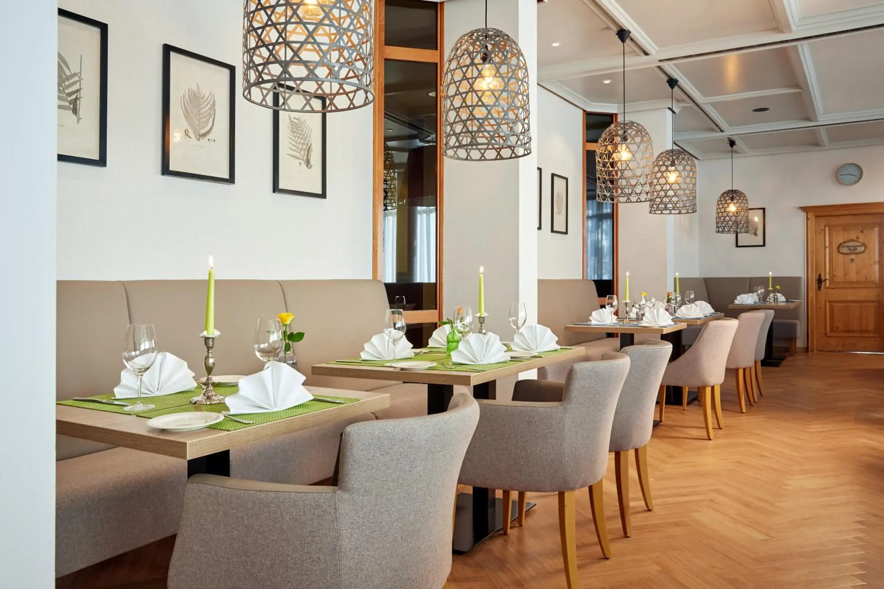 Restaurant/places to eat in H+ Hotel Stuttgart Herrenberg Restaurant/places to eat in H+ Hotel Stuttgart Herrenberg