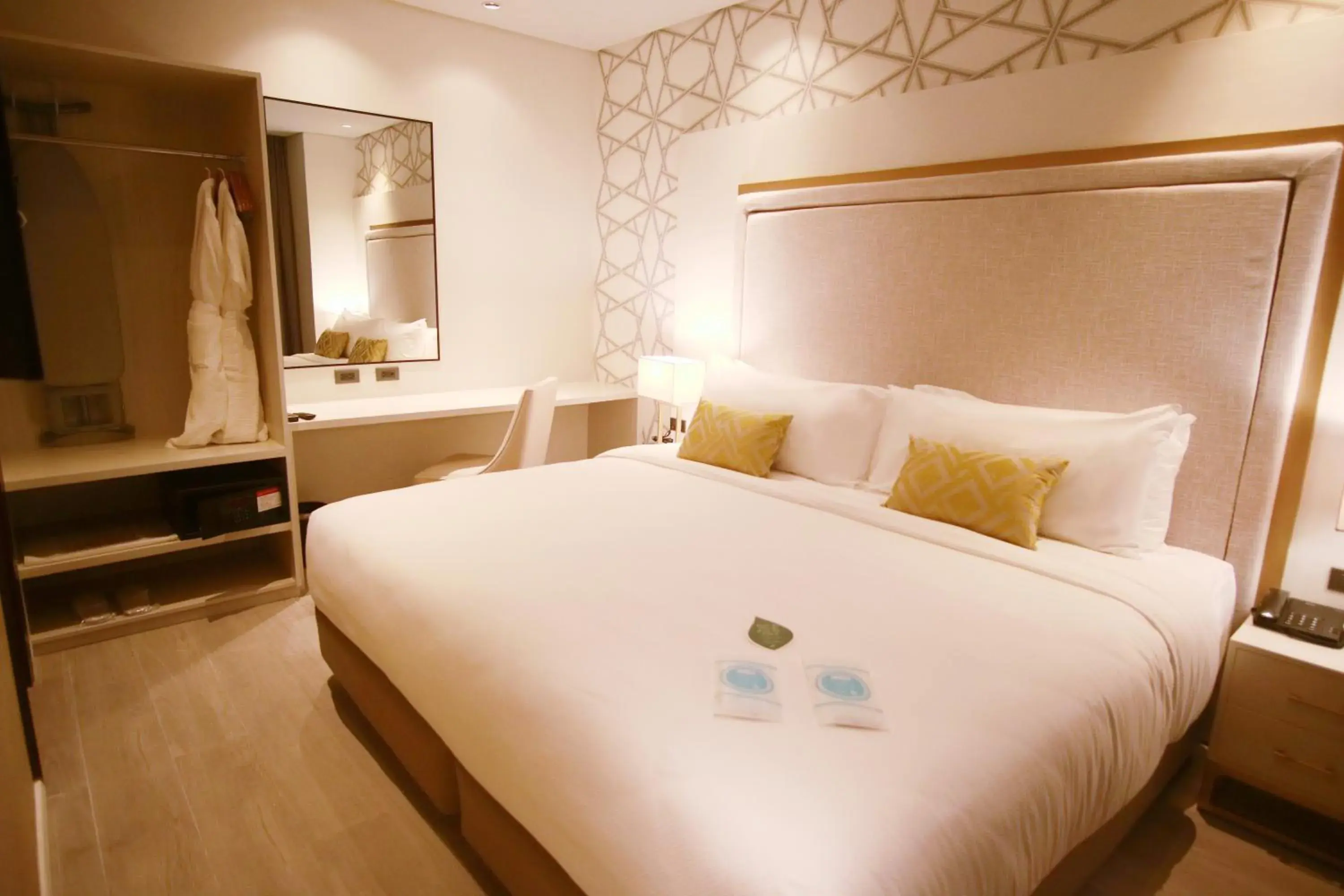 Bedroom, Bed in Summit Hotel Naga Bedroom, Bed in Summit Hotel Naga