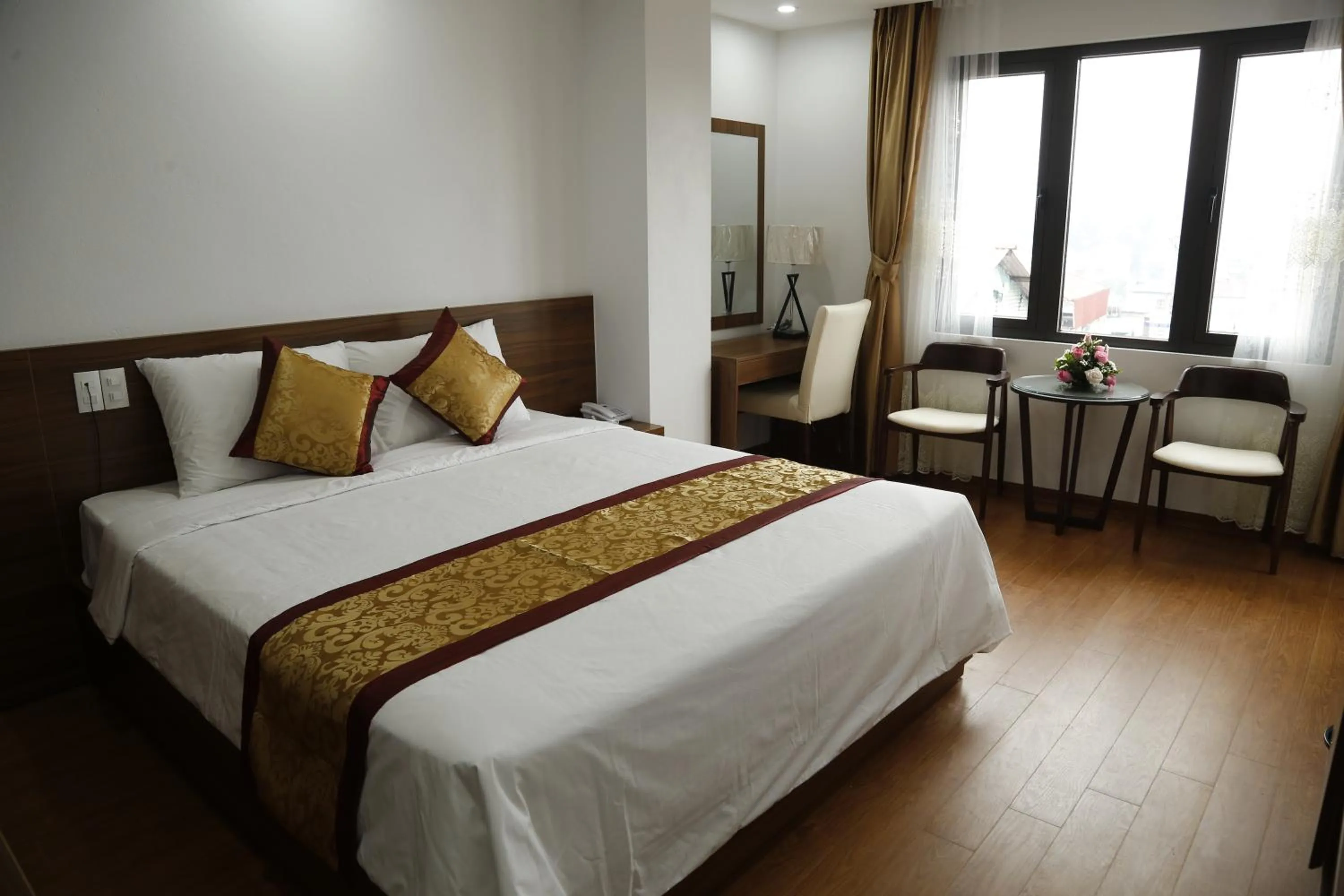 Bed in Bảo Ngọc Diamond Hotel