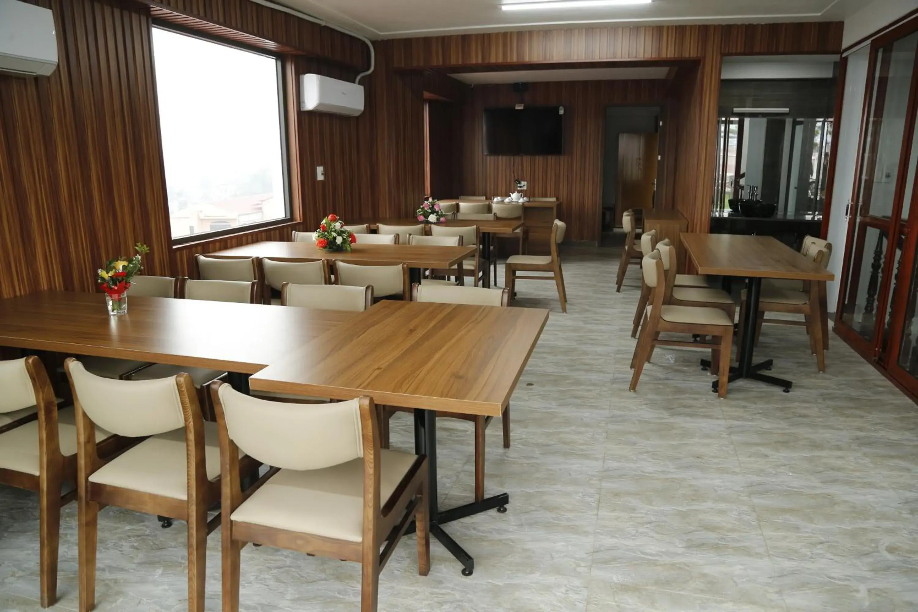 Breakfast in Bảo Ngọc Diamond Hotel Breakfast in Bảo Ngọc Diamond Hotel