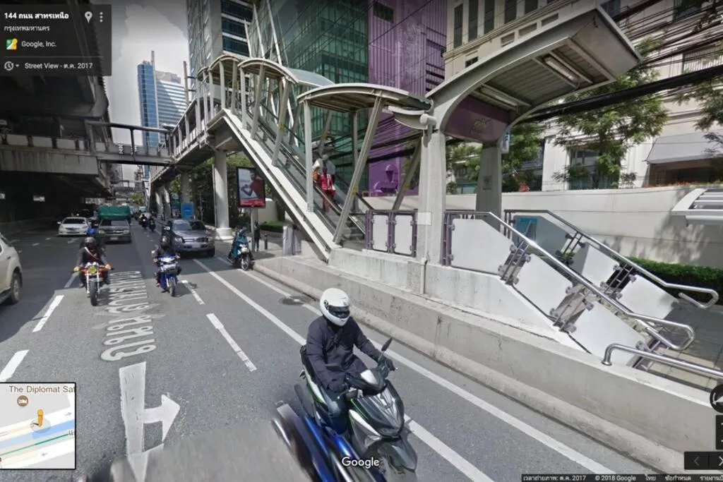 S1 Large Duplex Silom 3 Beds, Full Kitchen WIFI