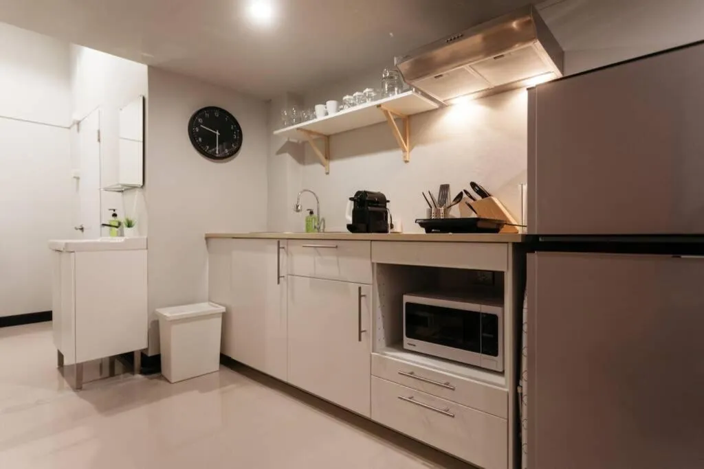 S1 Large Duplex Silom 3 Beds, Full Kitchen WIFI