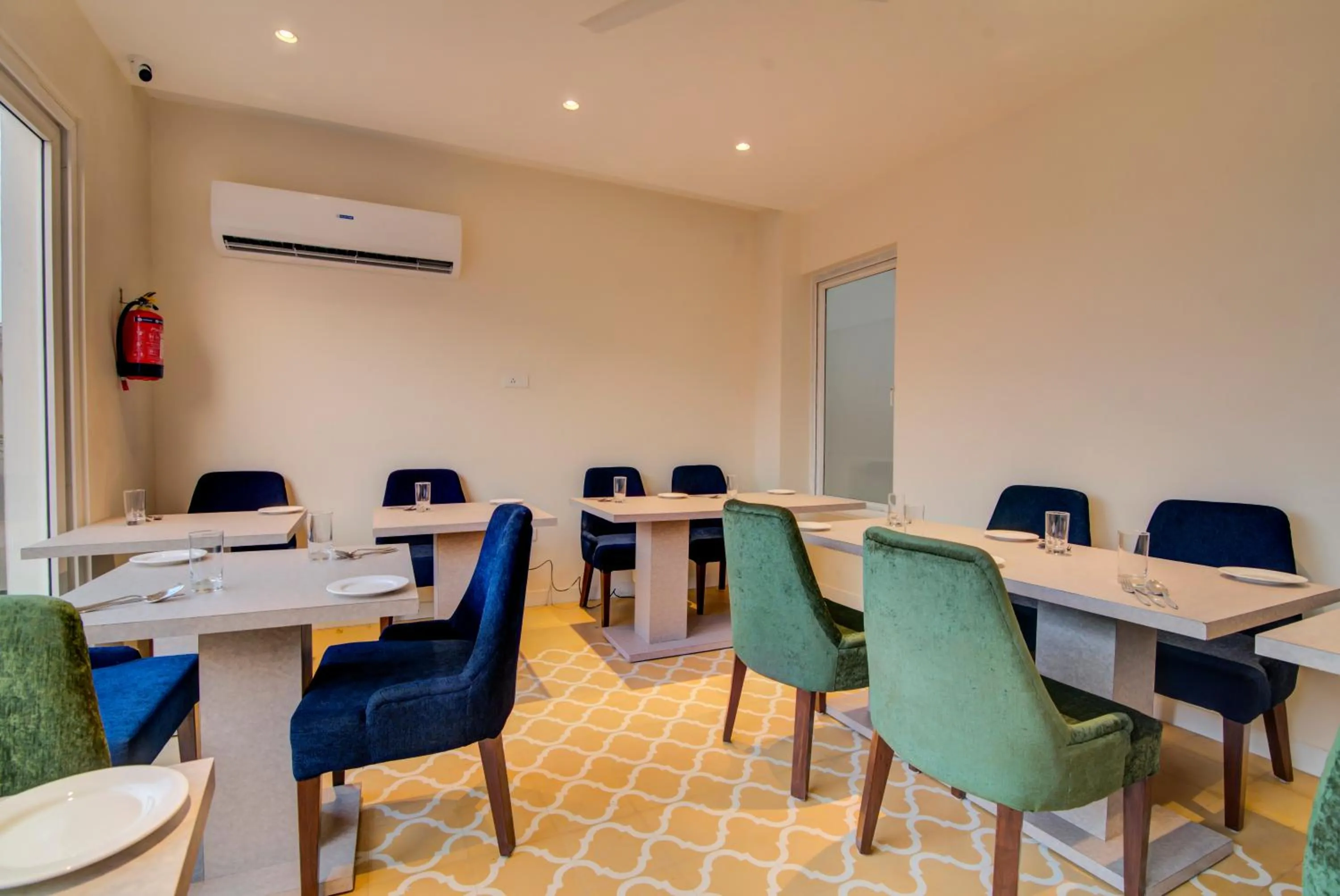 Restaurant/places to eat in Amritara Sadka Amritsar