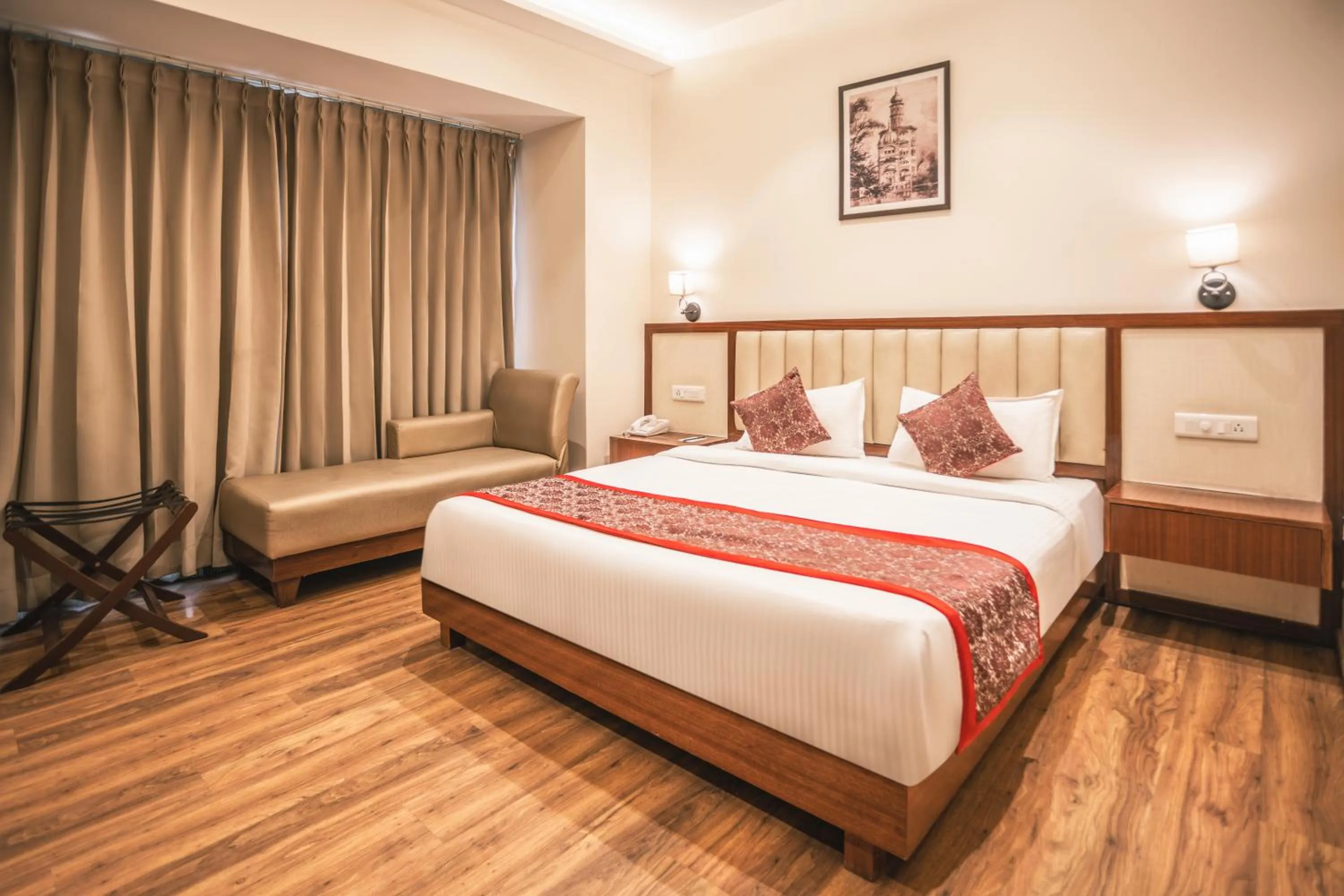 Bedroom, Bed in Amritara Sadka Amritsar