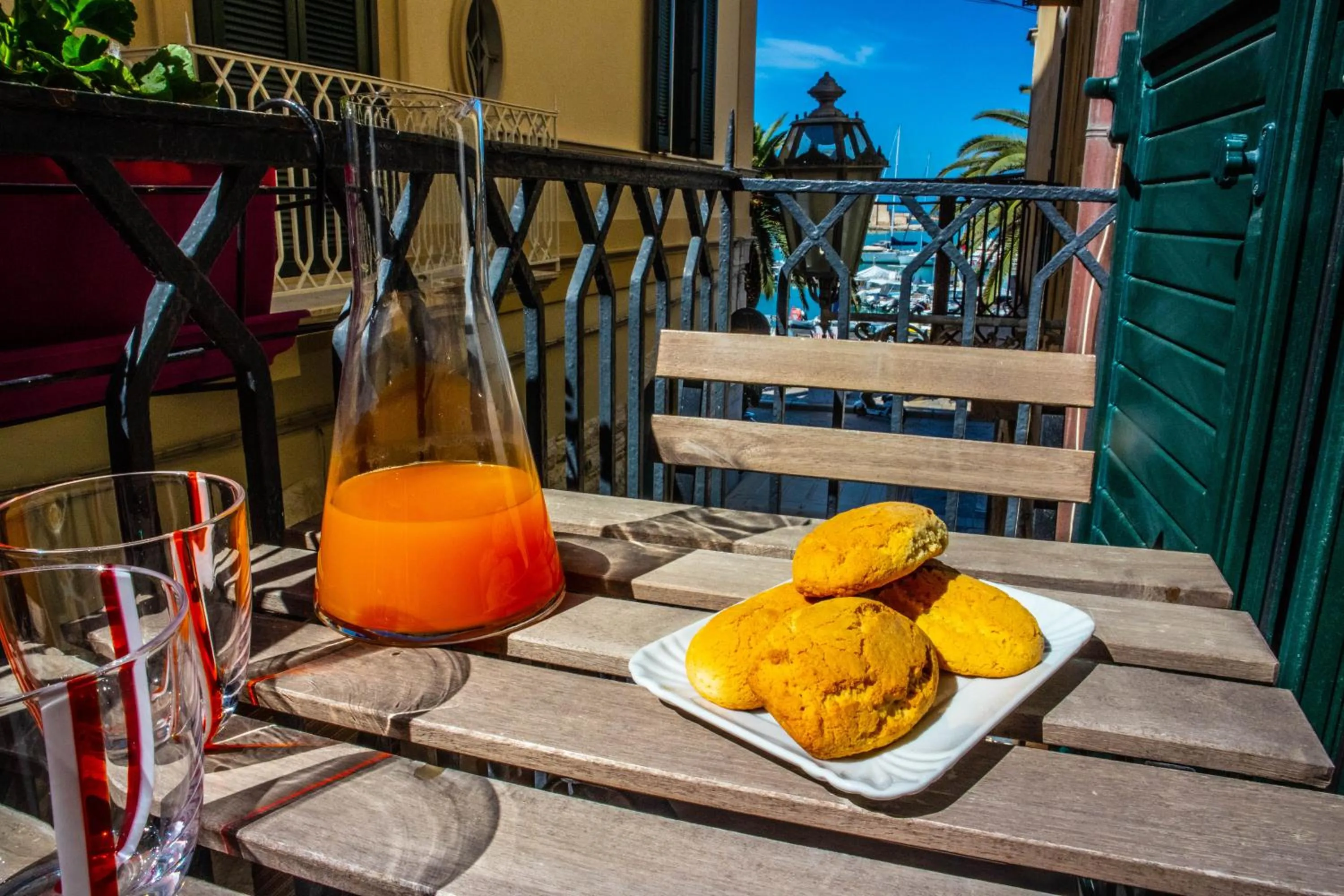 Coffee/tea facilities in Terra Del Sole