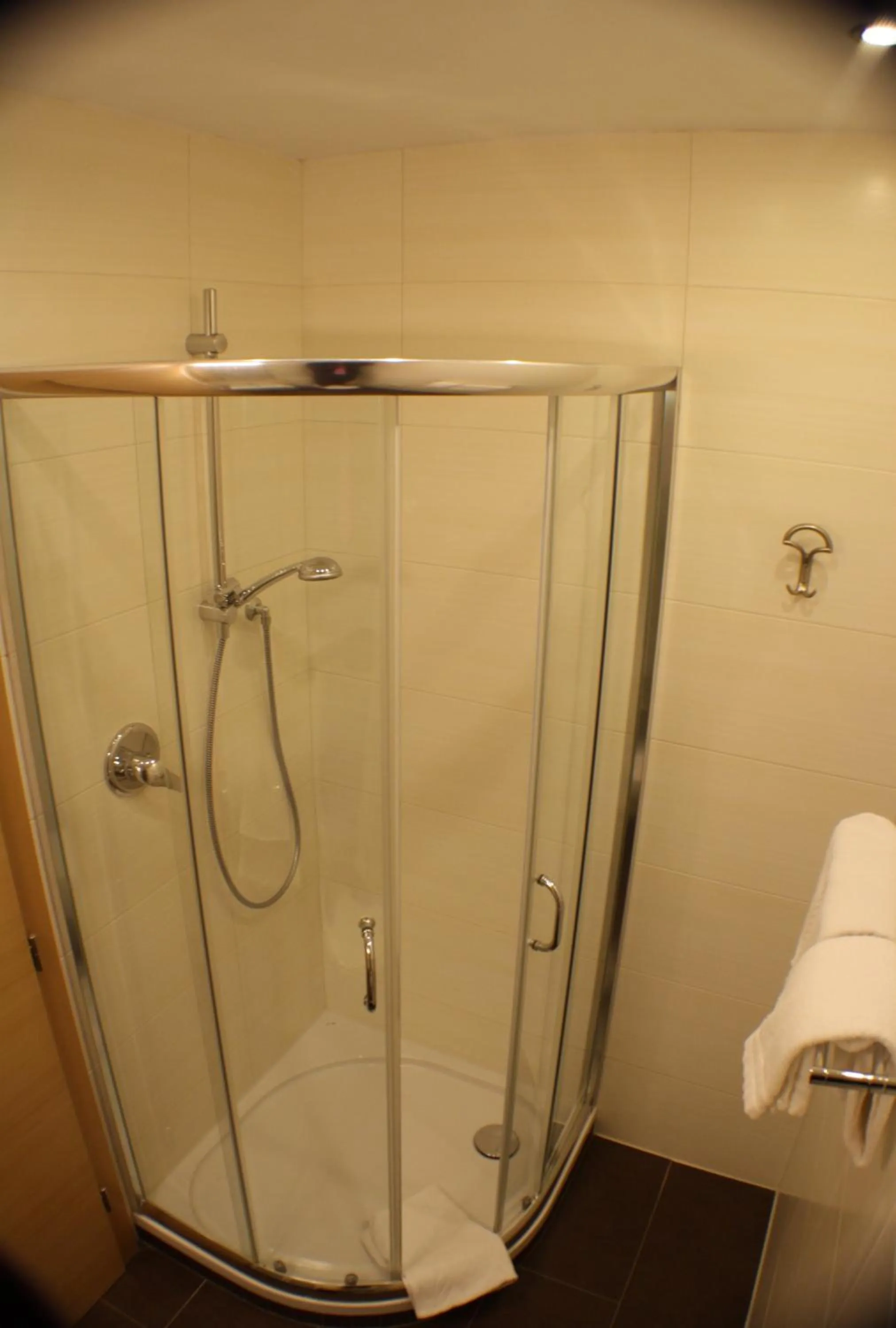 Bathroom in Hotel Etschquelle