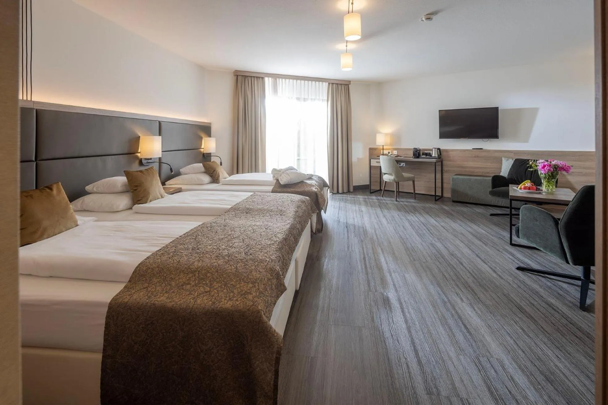 Photo of the whole room, Bed in Flair Park Hotel Ilshofen