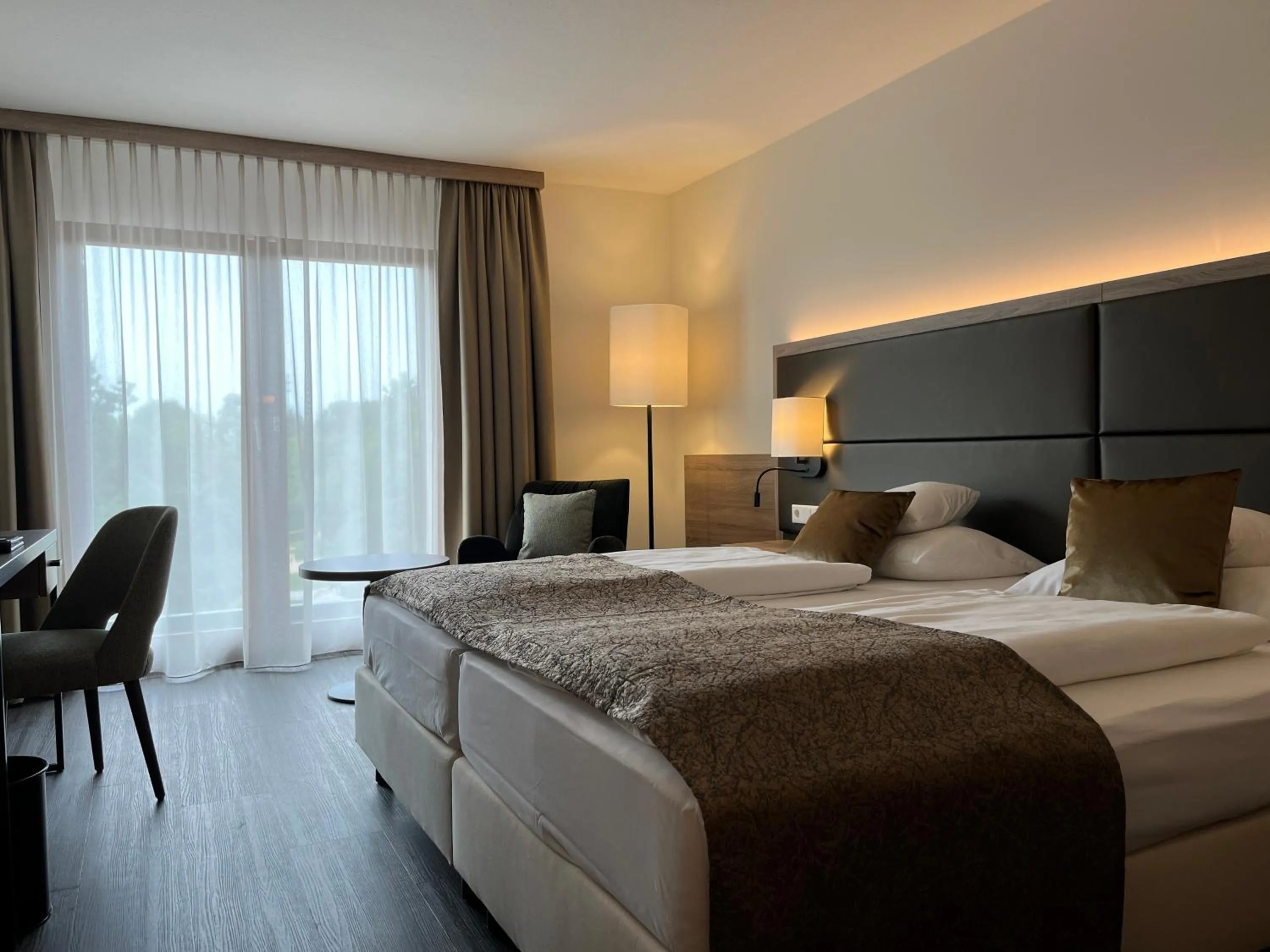 Photo of the whole room, Bed in Flair Park Hotel Ilshofen