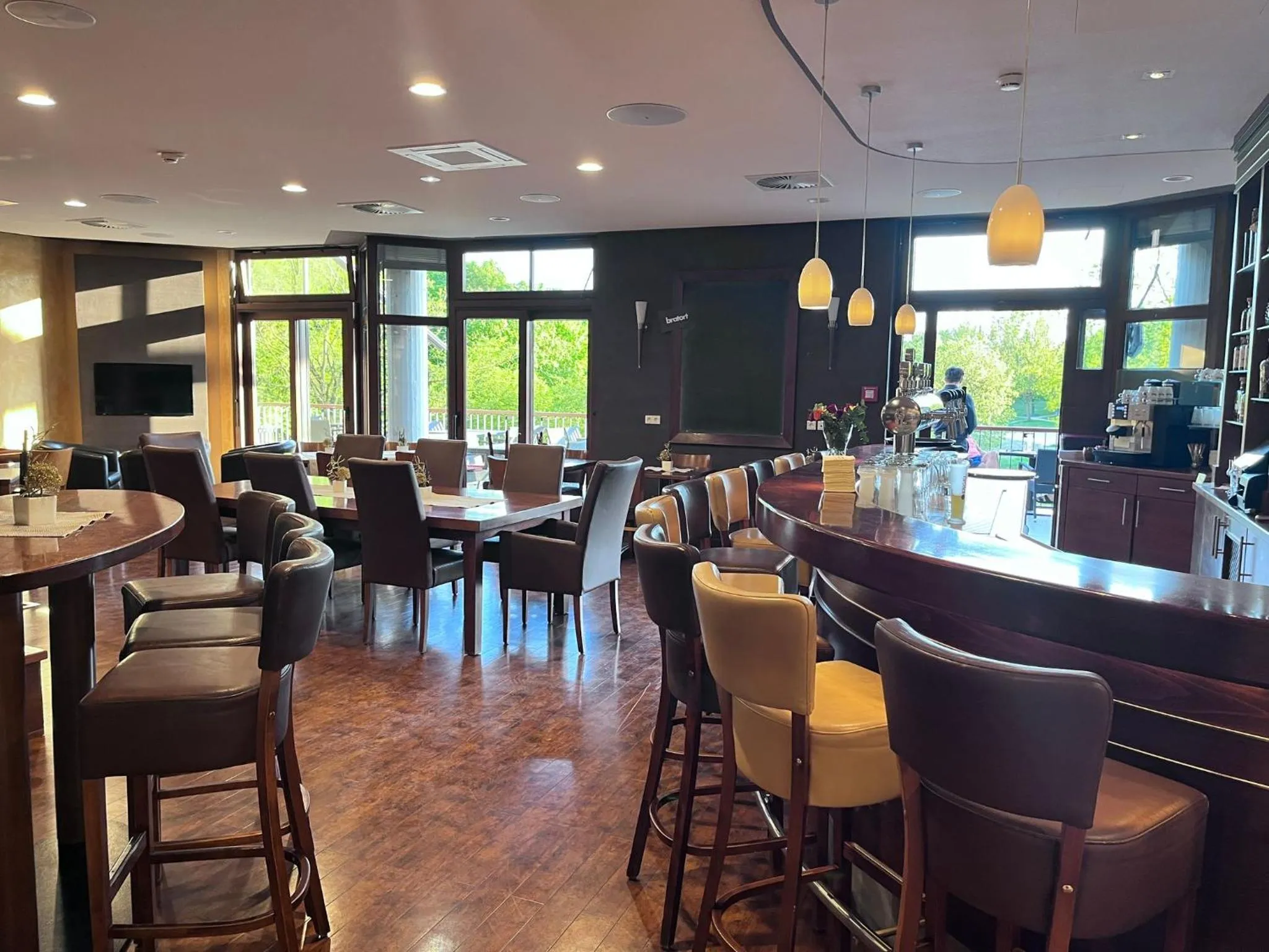 Lounge or bar in Flair Park Hotel Ilshofen