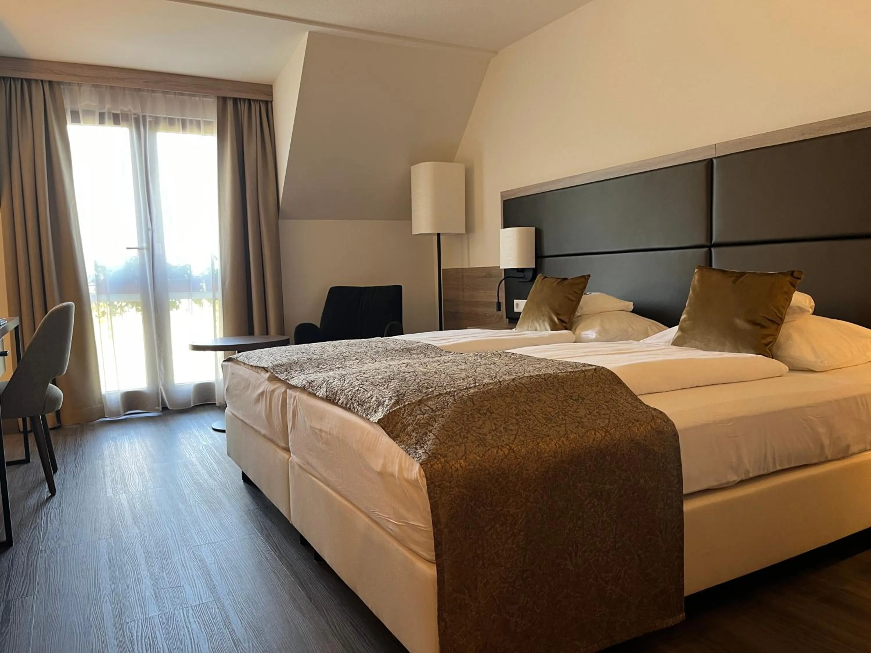 Bed in Flair Park Hotel Ilshofen