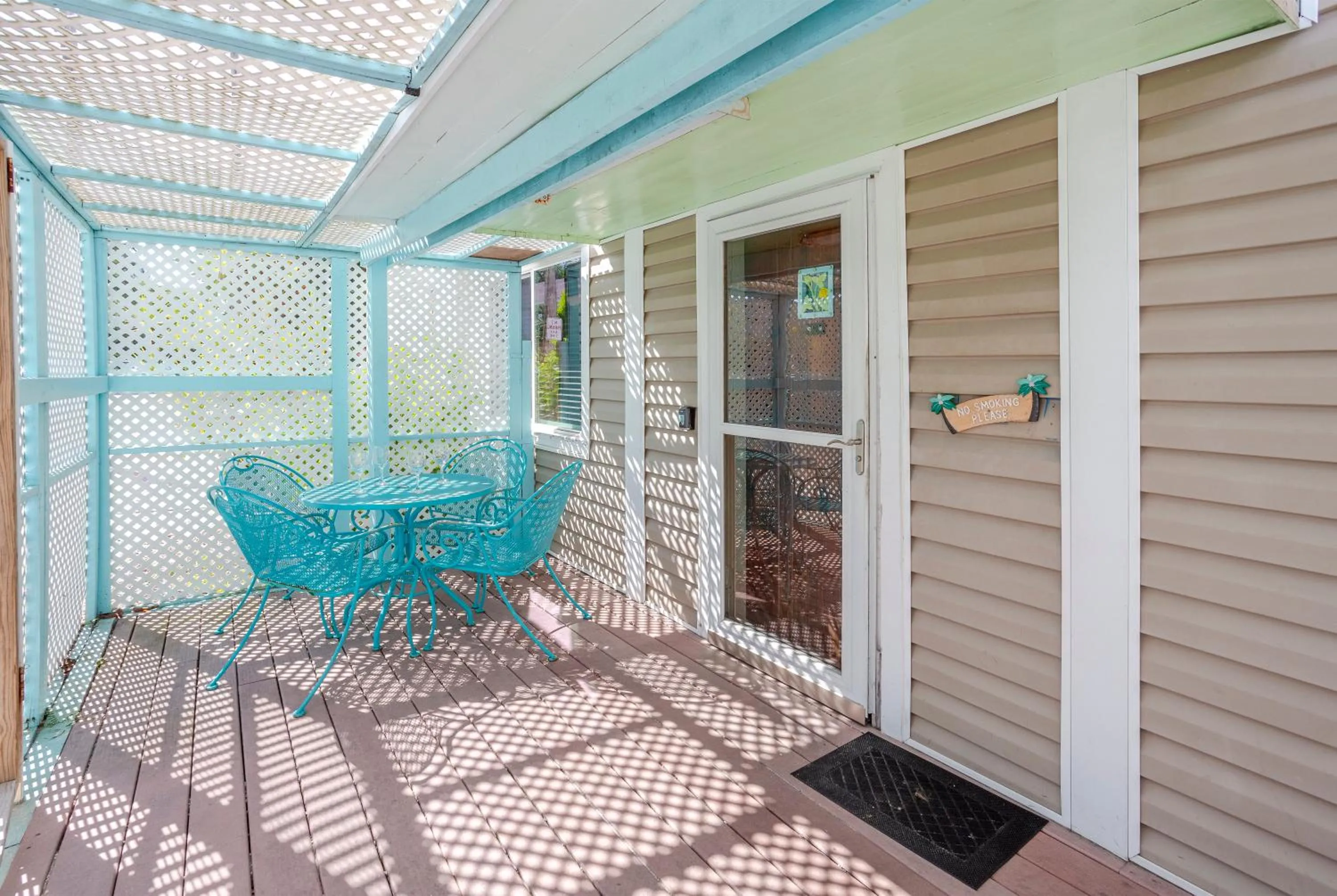 Property building in Twins Inn & Apartments