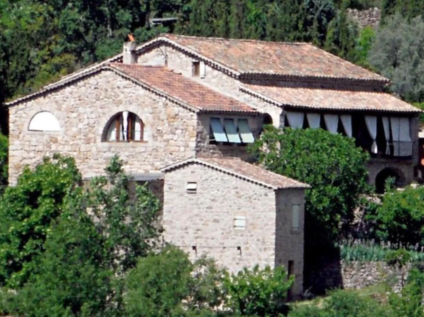 Property building in Mas de la Giralde - B&B