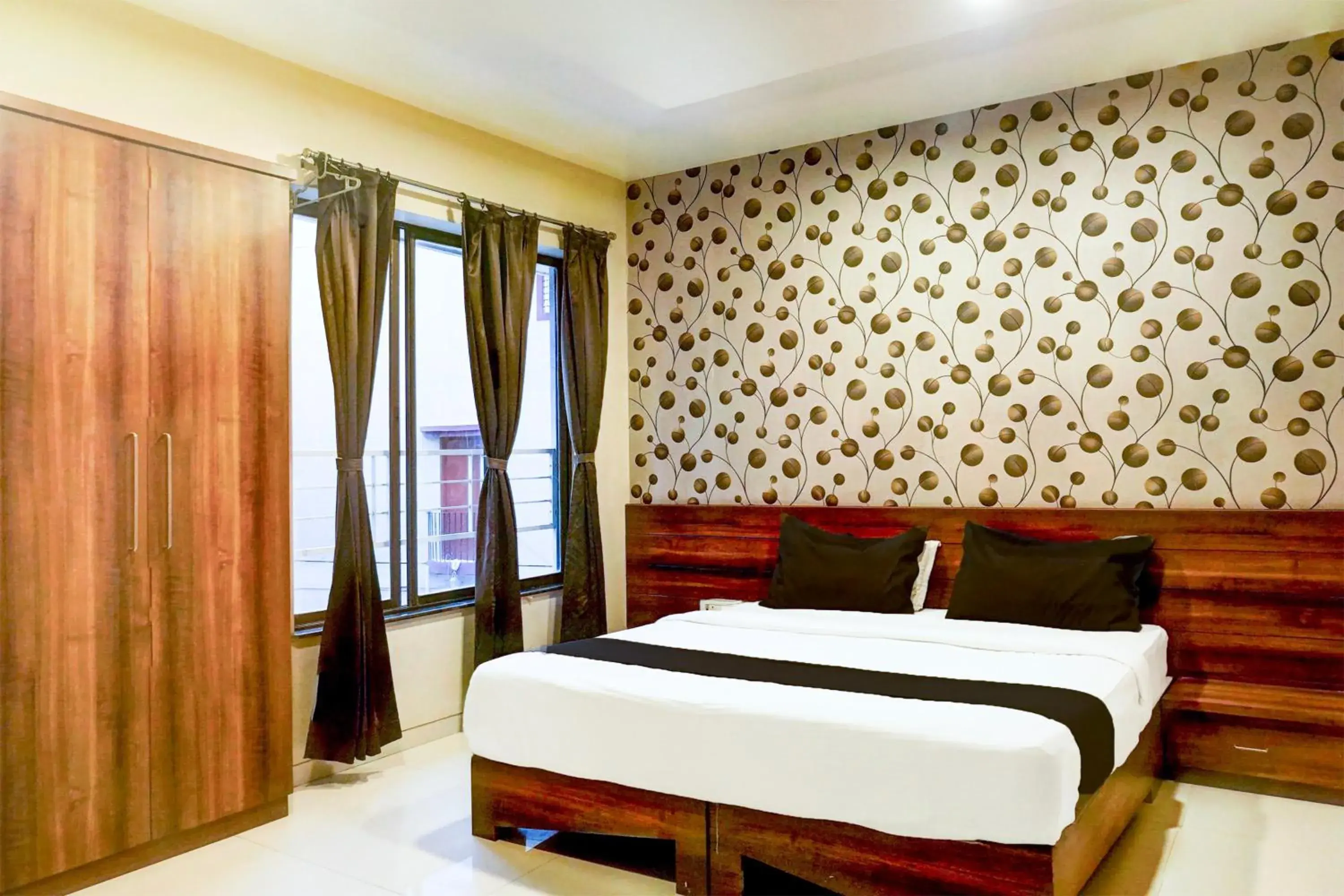 Classic Triple Room - single occupancy in Super Townhouse Oak Viman Nagar Formerly Kuber Inn Classic Triple Room - single occupancy in Super Townhouse Oak Viman Nagar Formerly Kuber Inn