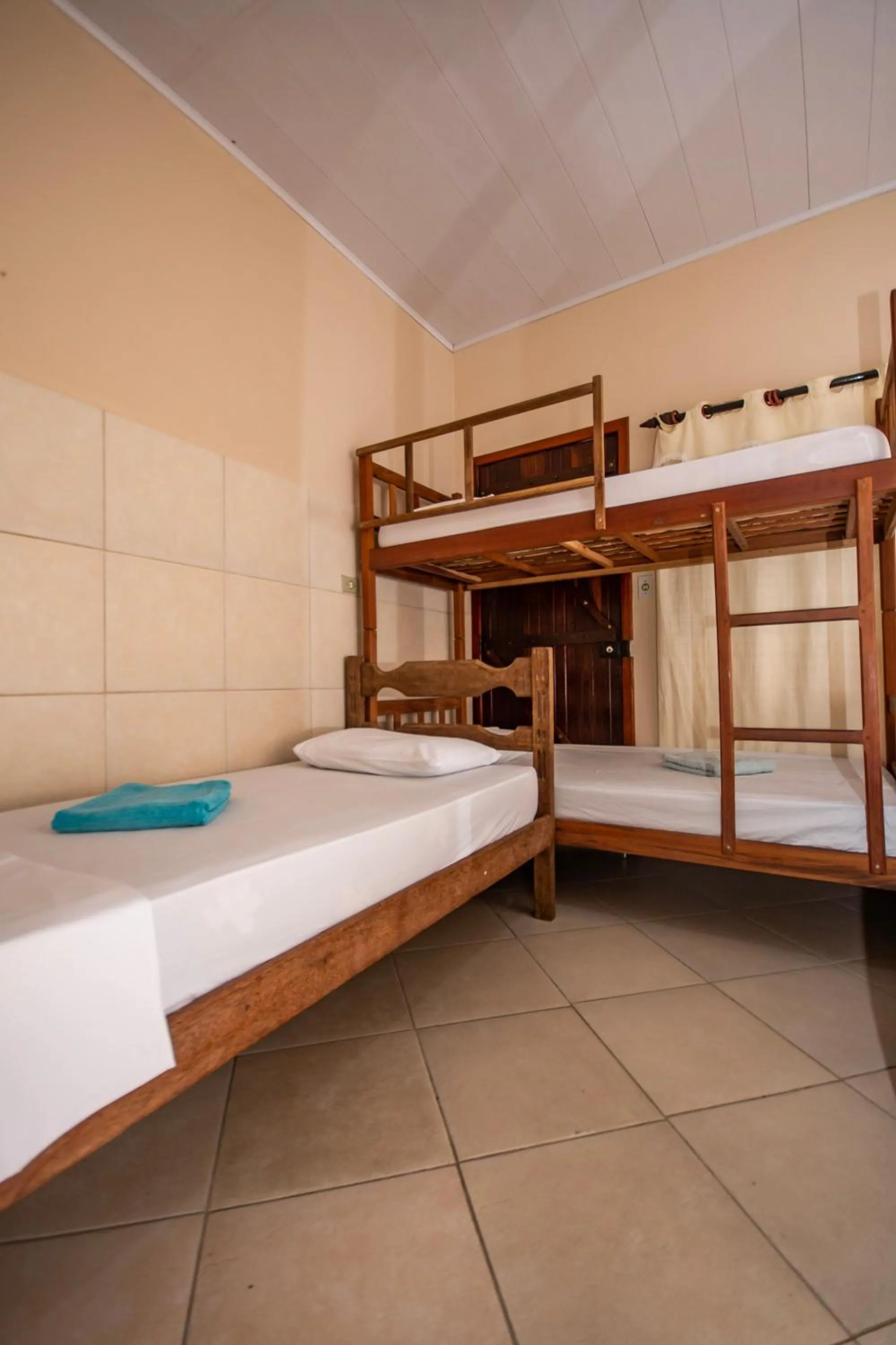 bunk bed, Bed in Pousada Quatro Estações Paraty